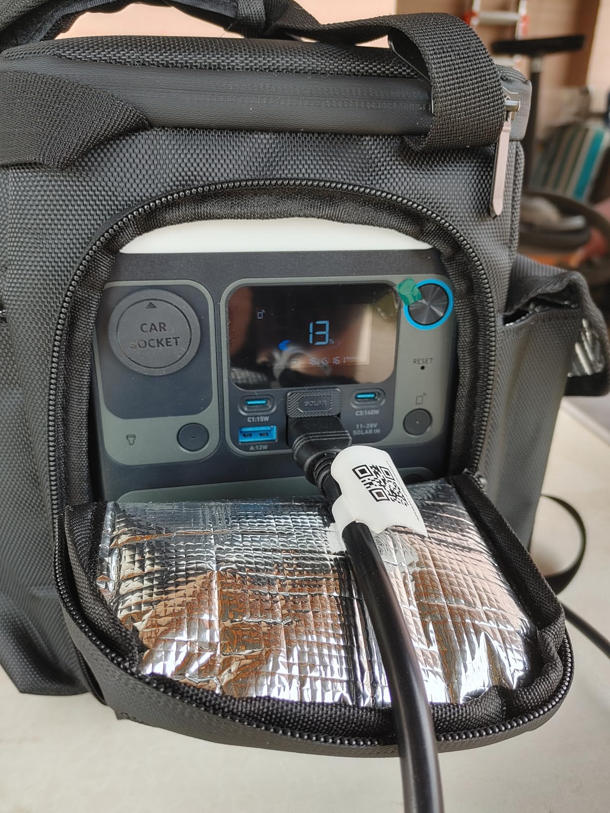 Anker Solar Generator SOLIX C300 with 60W Solar Panel, 288Wh Portable Power Station, 300W (600W Surge), LiFePO4 Battery, 140W Two-Way Fast Charging, for Outdoor Camping, Traveling, and Emergencies customer photo 2