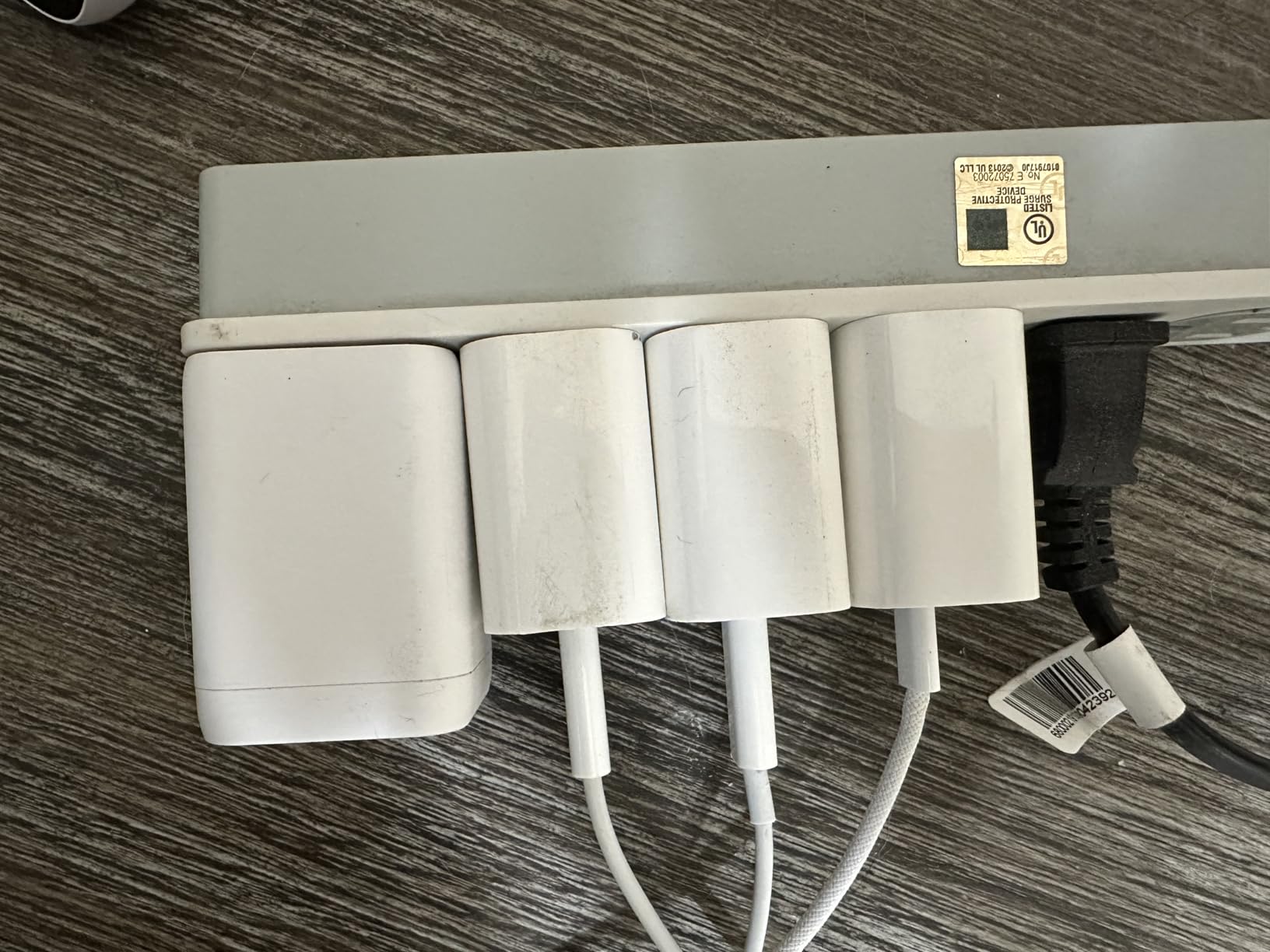 Amazon Basics Fast Charging USB C Nano GaN Wall Charger, 65W 2-Port for Laptops, Tablets, Phones, Black customer photo 2