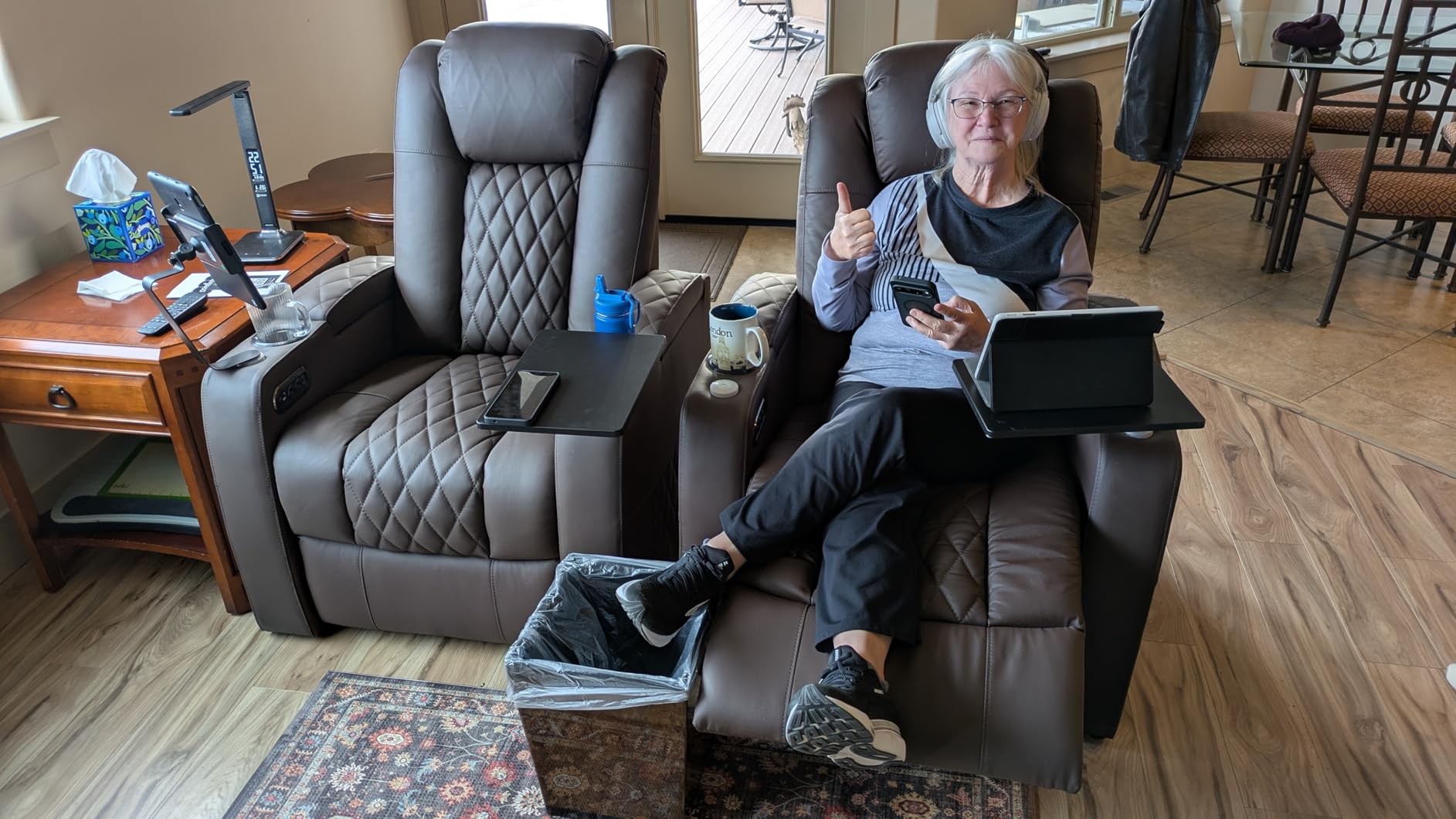 comfiroom Top-Grain Leather Home Theater Seating, Dual-Motor Power Recliner | Classic Series Black Zero Gravity Motorized Theater Chair with USB-C Charging, Adjustable Headrest, Tray Table, Row of 3 customer photo 2