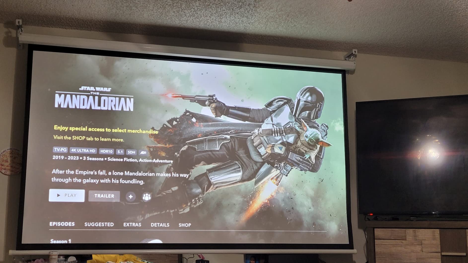 Anker Nebula Cosmos 4K SE Smart Projector, Nebulamaster, High-Brightness with Dolby Vision, 200 inch Screen, 1800 ANSI Lumens, HybridBeam, Enhanced Image Quality, GTV, Portable, for Gaming, Home, and Office Use customer photo 1