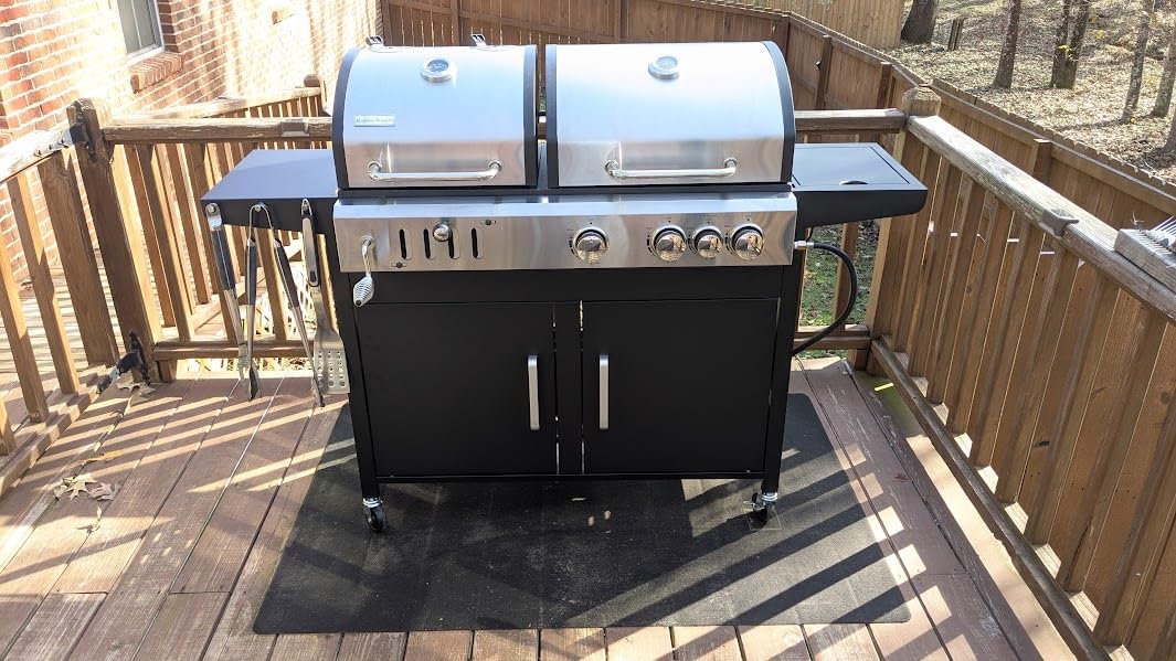 Captiva Designs Propane Gas Griddle Grill Combo with Porcelain-Enameled Cast Iron Grate & Cast Iron Pan, Dual BBQ Grill With Flat Top Griddle for Outdoor Kitchen & Backyard Barbecue, 696 SQIN Cook Area customer photo 2