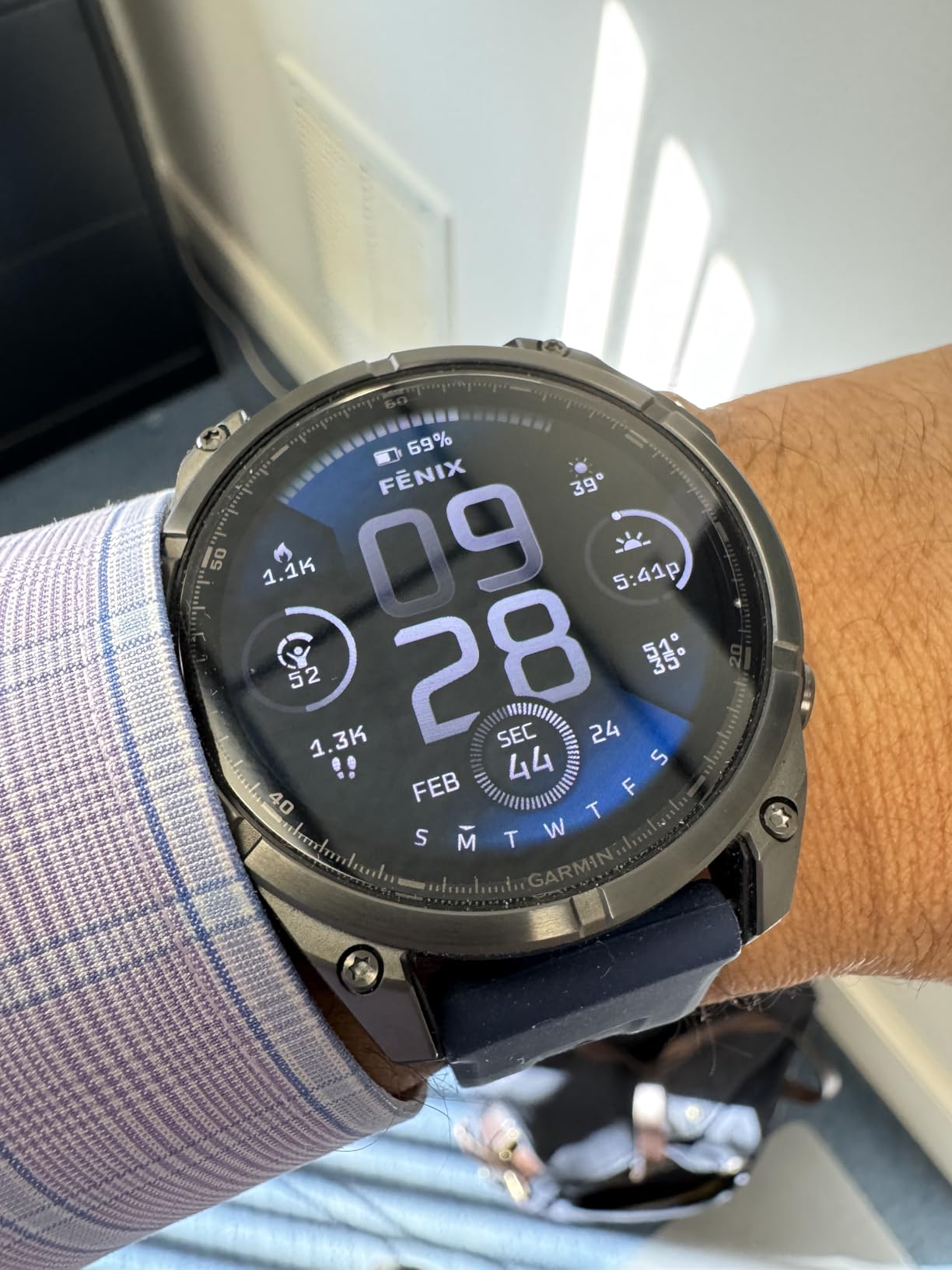 fēnix® 8 - 47mm, AMOLED, Premium Multisport GPS Smartwatch, Long-Lasting Battery Life, Dive-Rated, Built-in LED Flashlight, Slate Gray with Black Band customer photo 2