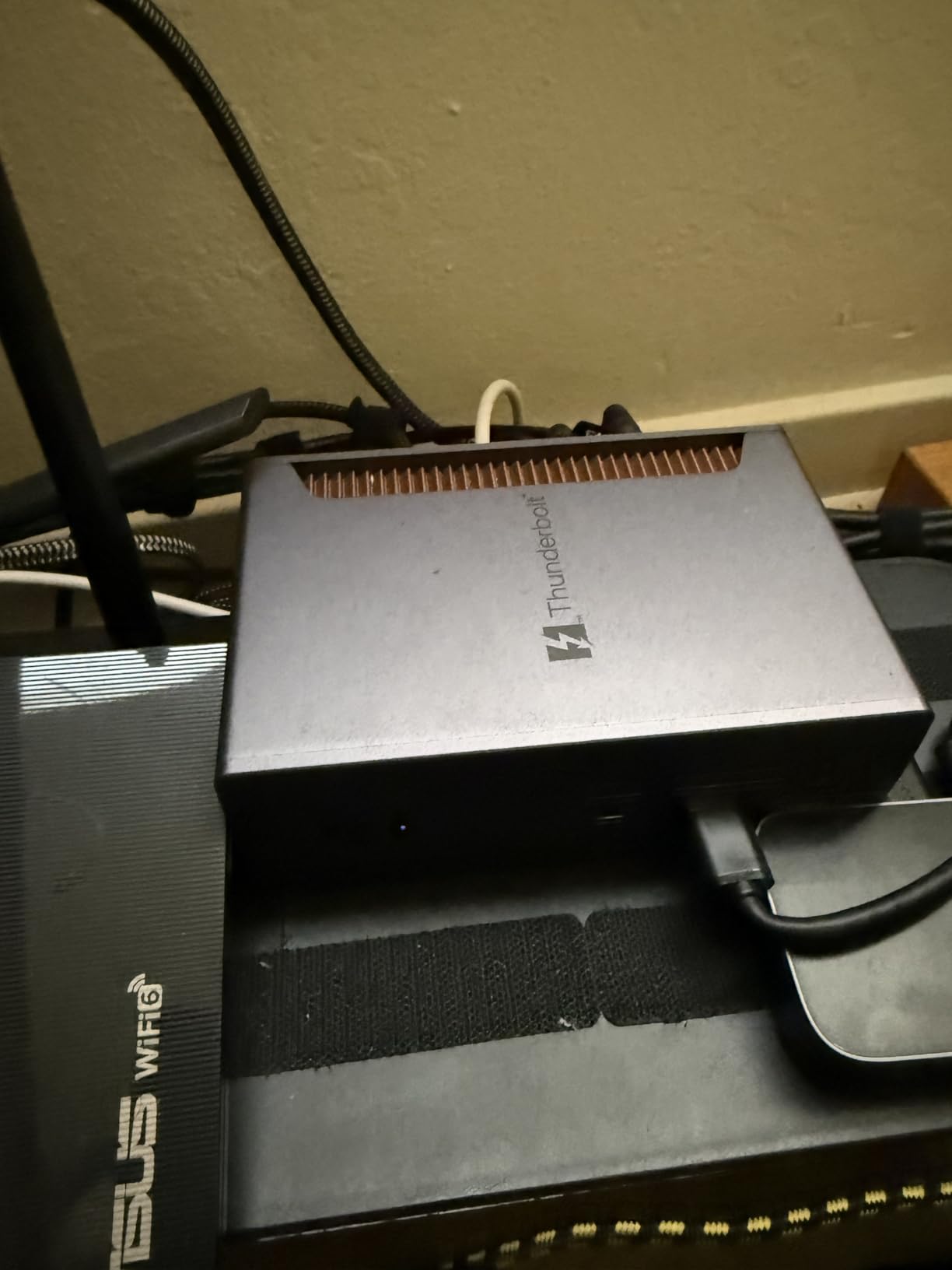 UGREEN Thunderbolt 5 Dock, 13-in-1, 120Gbps Transfer, Single 8K, Dual 6K60Hz Display, 140W Max Charging, 2.5GbE, SD/TF 4.0, Revodok Max 2131 for Thunderbolt 5/4 MacBooks and Windows Laptops customer photo 1