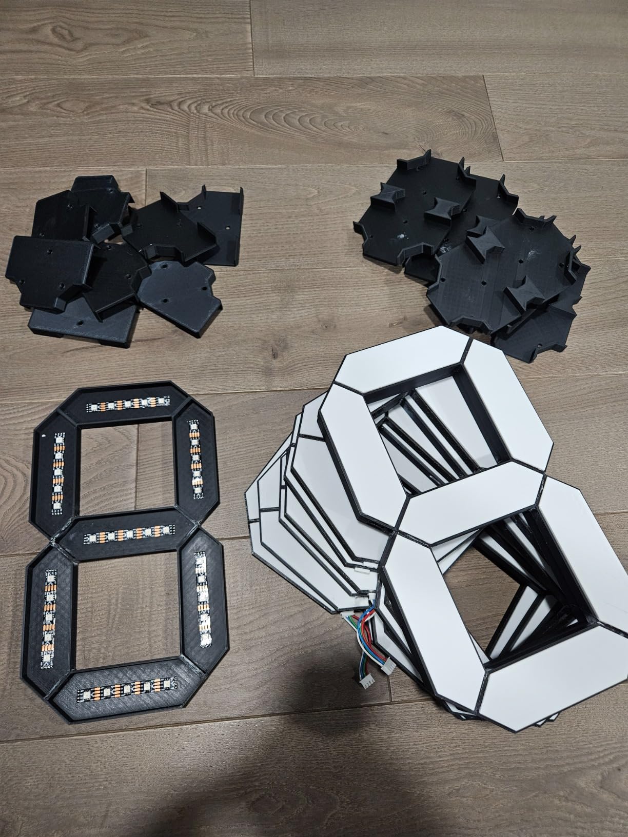 Creality Ender 3 V3 SE 3D Printer, 250mm/s Faster FDM 3D Printers with CR Touch Auto Leveling, Sprite Direct Extruder Auto-Load Filament Dual Z-axis & Y-axis, Printing Size 8.66 * 8.66 * 9.84 inch customer photo 2