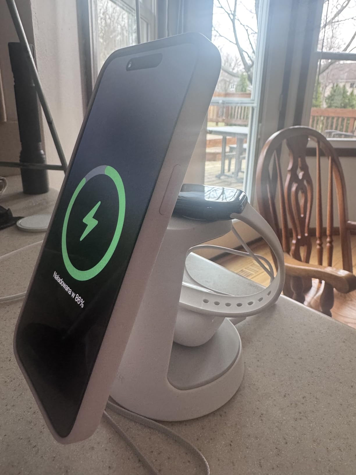 Anker MagSafe Charger Compatible, MagGo 3-in-1 Charging Station, Nano Charging Stand, Qi2 Certified 15W Magnetic Wireless Charger Dock, for iPhone17/16/15/14, Apple Watch, AirPods (Adapter Included) customer photo 1