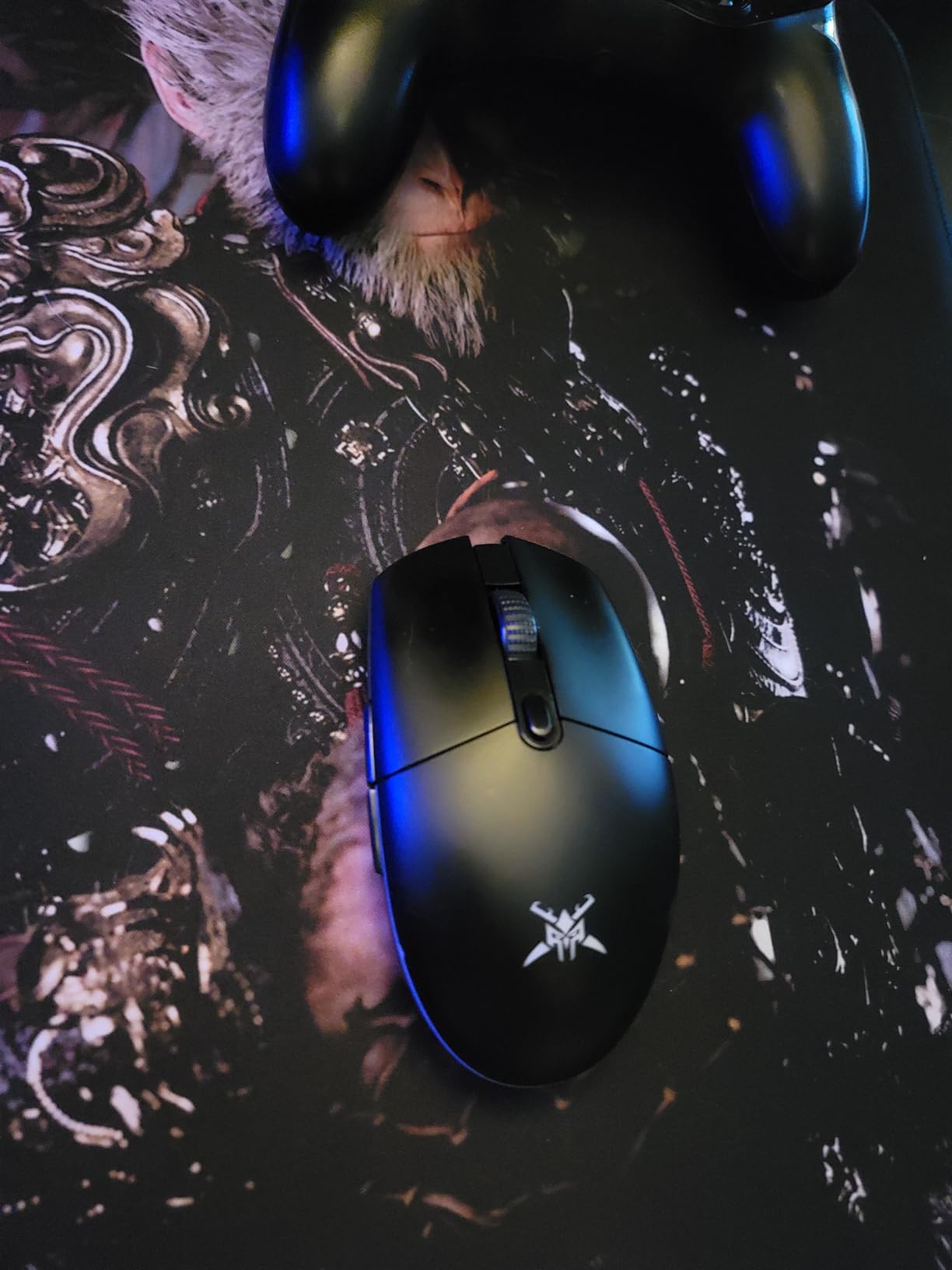 TECKNET Wireless Gaming Mouse Rechargeable - 8000 DPI, Long-Lasting 100Hrs Battery, RGB Backlit, 6 Programmable Buttons, Dual Connectivity (2.4G + USB-C) for PC, Mac, Laptop - Black customer photo 2