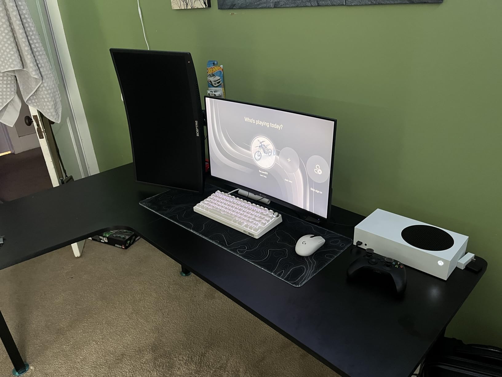 Z-Edge 27 inch Curved Gaming Monitor, FHD 1080P 300Hz 280Hz 240Hz Curved Monitor 1500R Computer Monitor, MPRT 1ms Monitor, FreeSync, Low Blue Light,16.7M Colors, UG27S 2X DP and 2X HDMI customer photo 2