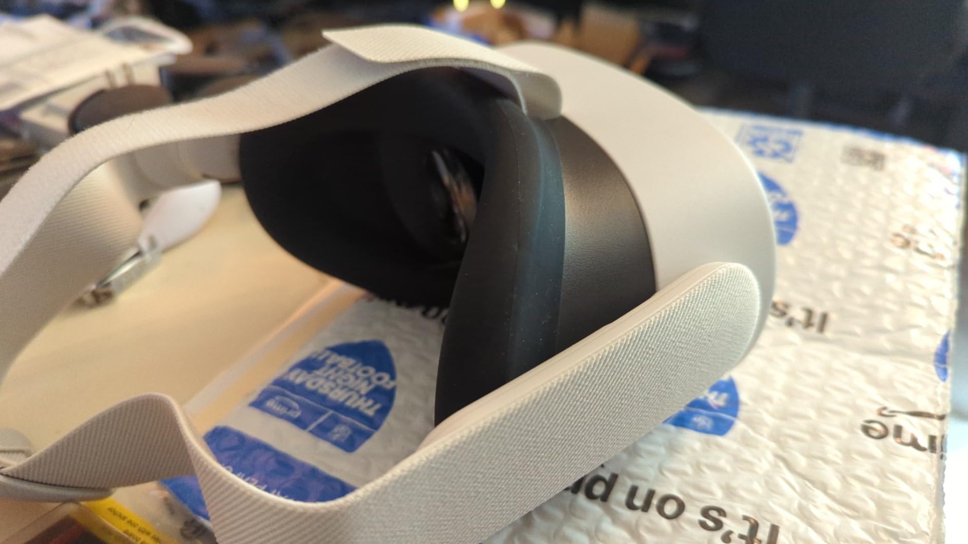 APEXINNO Silicone Face Pad Cover Compatible with Meta Quest 3S Accessories, Face Cushion Cover and Anti-Leakage Nose Pad Compatible with Oculus Quest 3S Original VR Headset, Soft, Durable, Washable customer photo 1