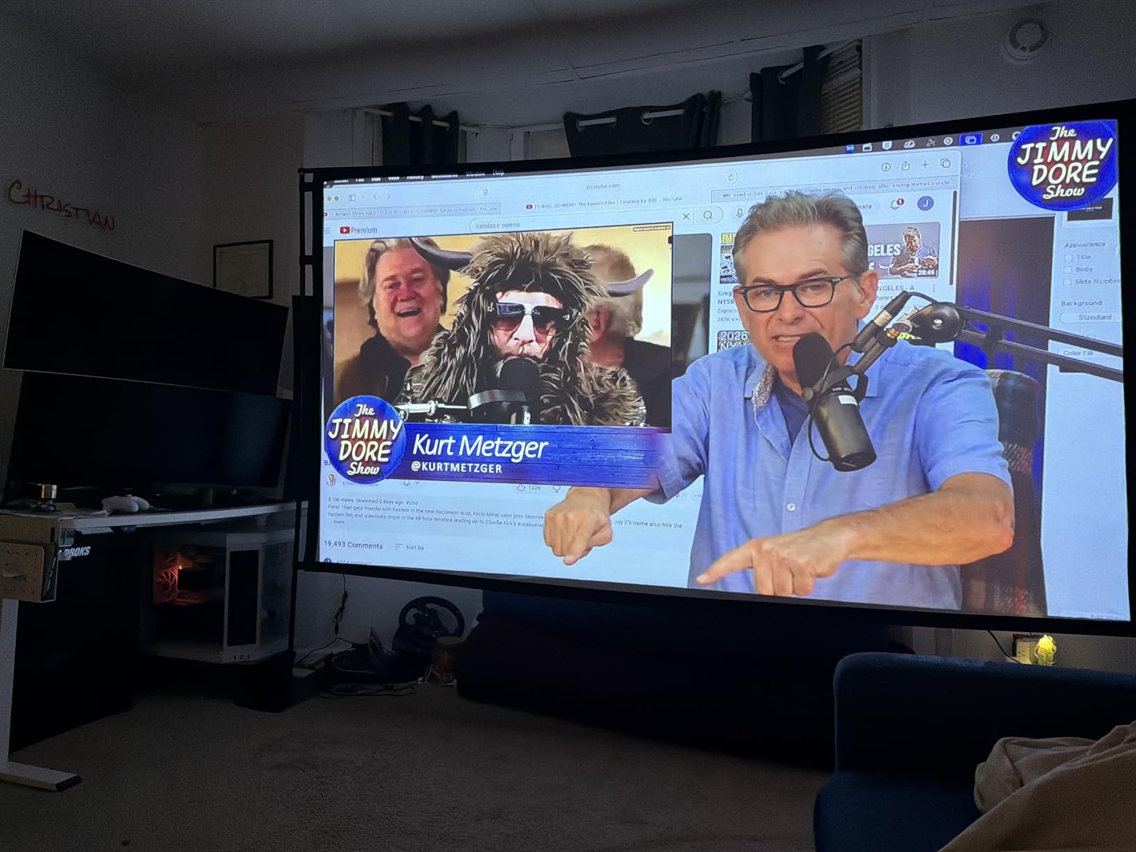 Outdoor-Projector-Screen-with-Stand - 120 inch Portable Projector Screen Indoor Outdoor Projector Screens 16:9 4K HD Lightweight Movie Screen with Carry Bag for Backyard Movie Night customer photo 2