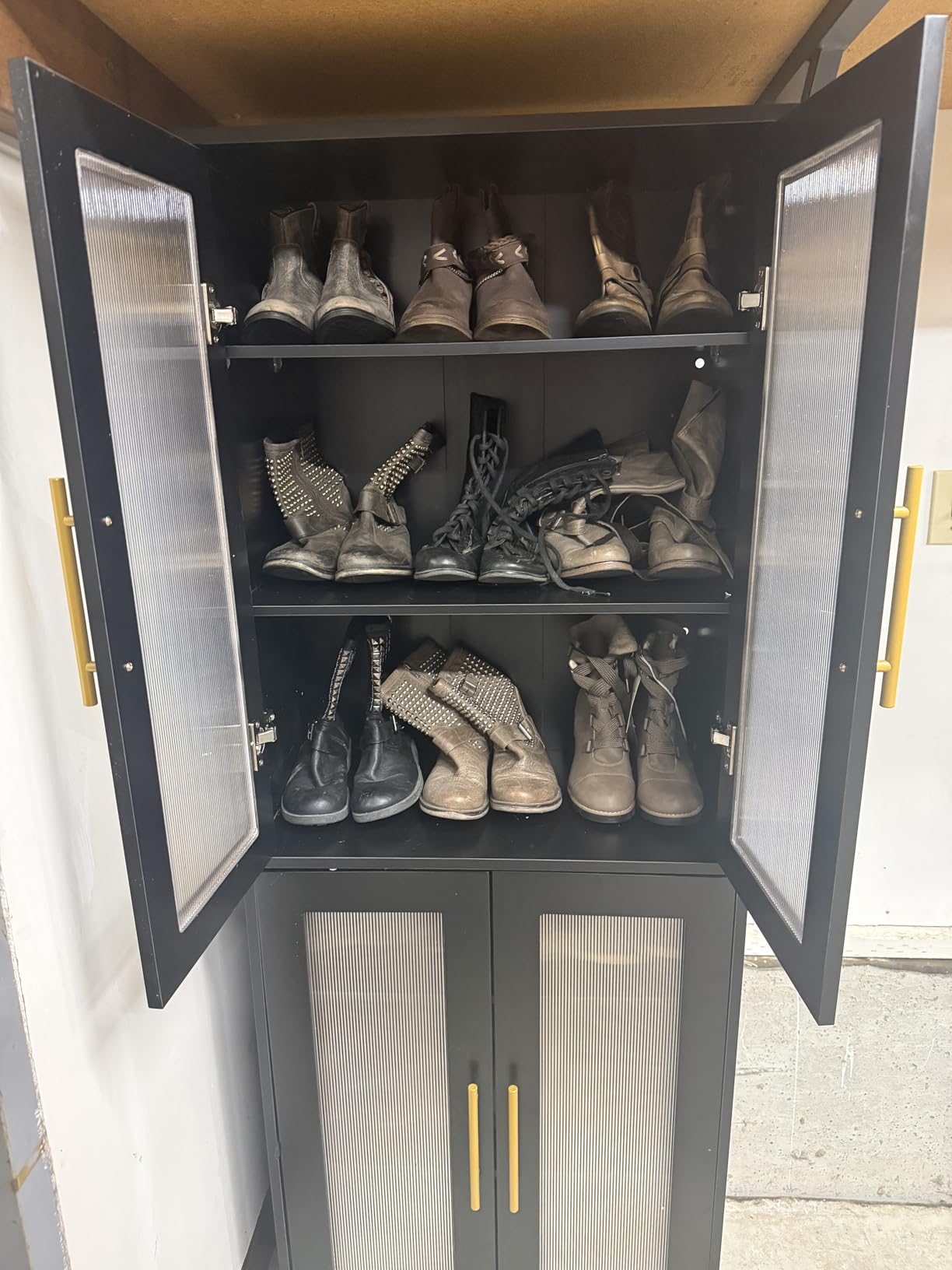 Tribesigns Tall Shoe Storage Cabinet with Acrylic Doors and LED Lights, 8-Tier Entryway Shoe Organizer Rack with Adjustable Shelves and Hanging Hooks for Narrow Closet, Hallway, Living Room, White customer photo 2