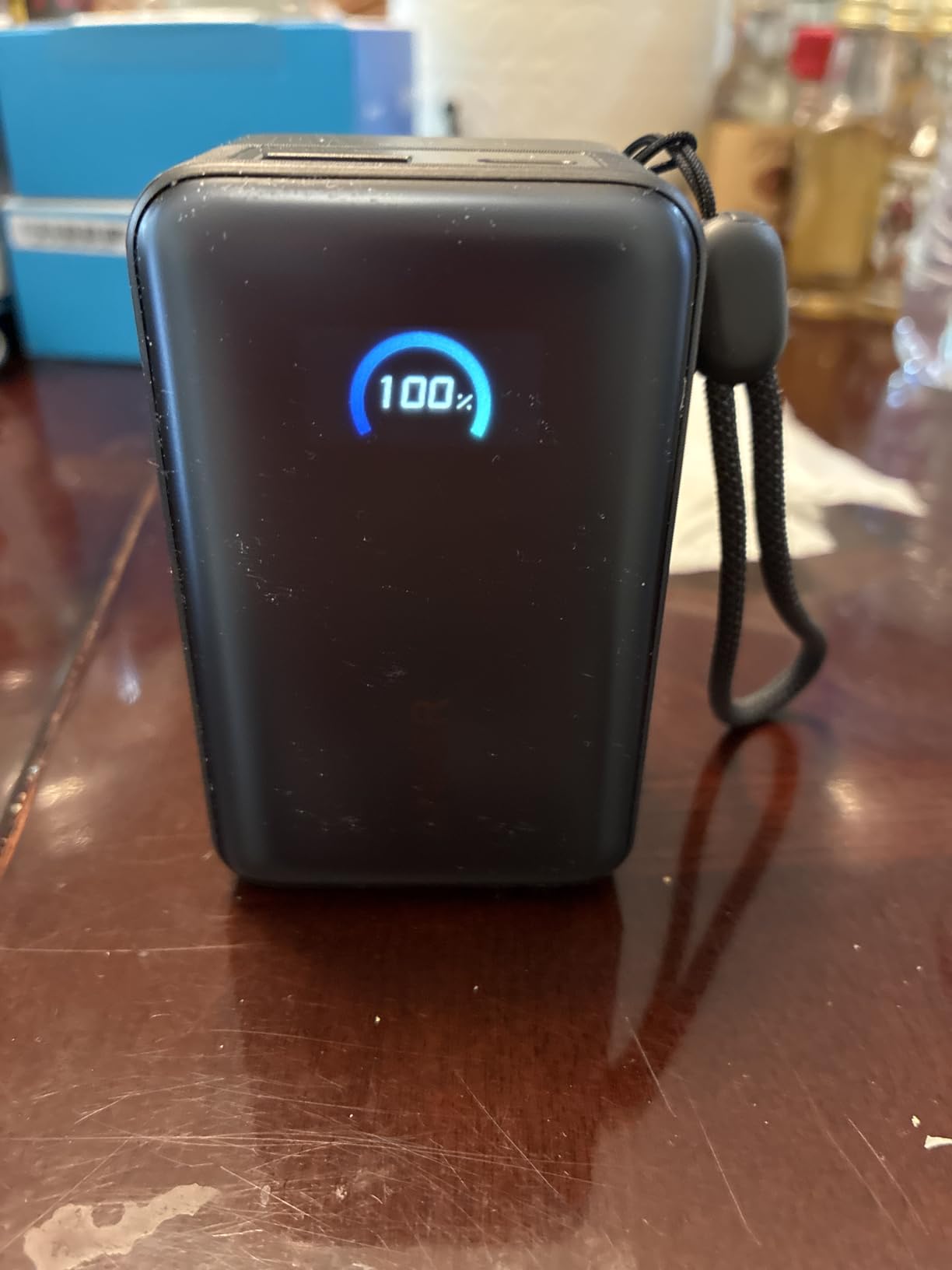 Anker Nano Portable Charger, 45W 10000mAh with 2.3 ft Retractable Cable, Compact Power Bank, Travel Essential Phone Battery Pack for iPhone 17/16 Series, iPad, Galaxy, Pixel, and More customer photo 1