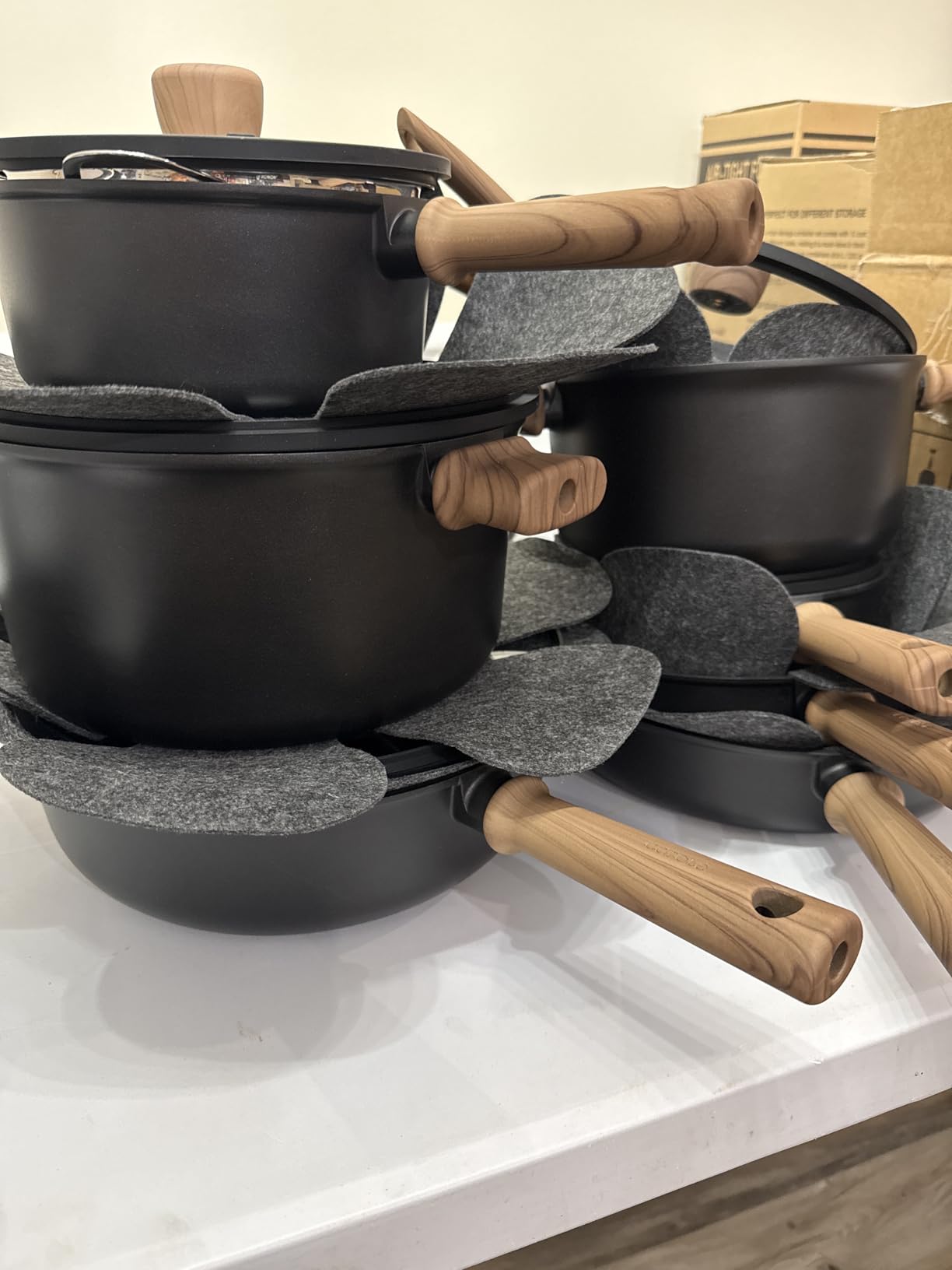 CAROTE Nonstick Pots and Pans, Induction Titanium Cookware Set 16pcs Kitchen Cooking Sets, Pot and Pan Non Stick w/Frying pan (PFOS, PFOA Free) customer photo 2