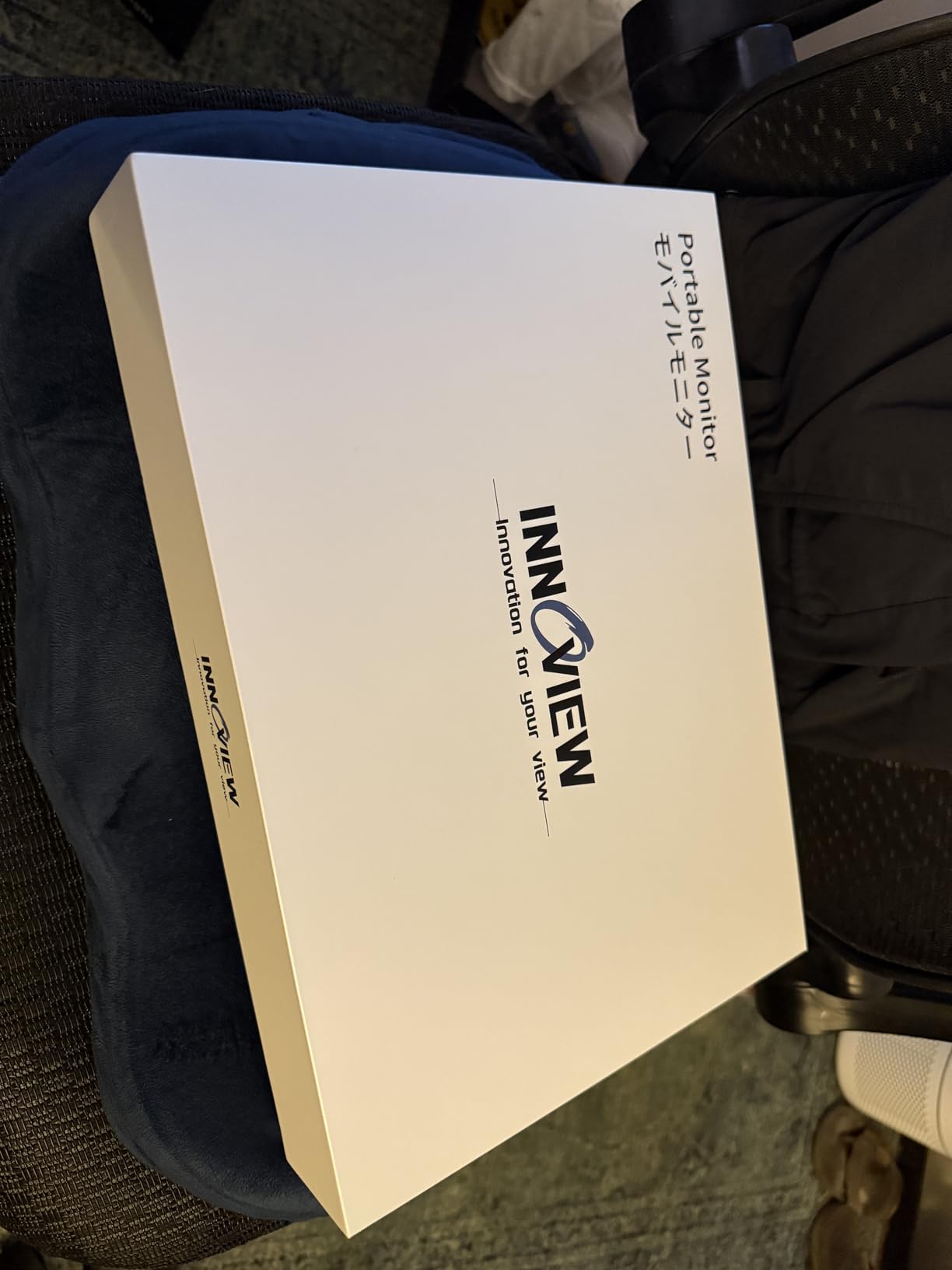 InnoView 14 Inch OLED Portable Monitor 4k UHD 3840x2400 Portable Monitor 100% DCI-P3 | 100000:1Contrast | Built-in Speakers customer photo 2