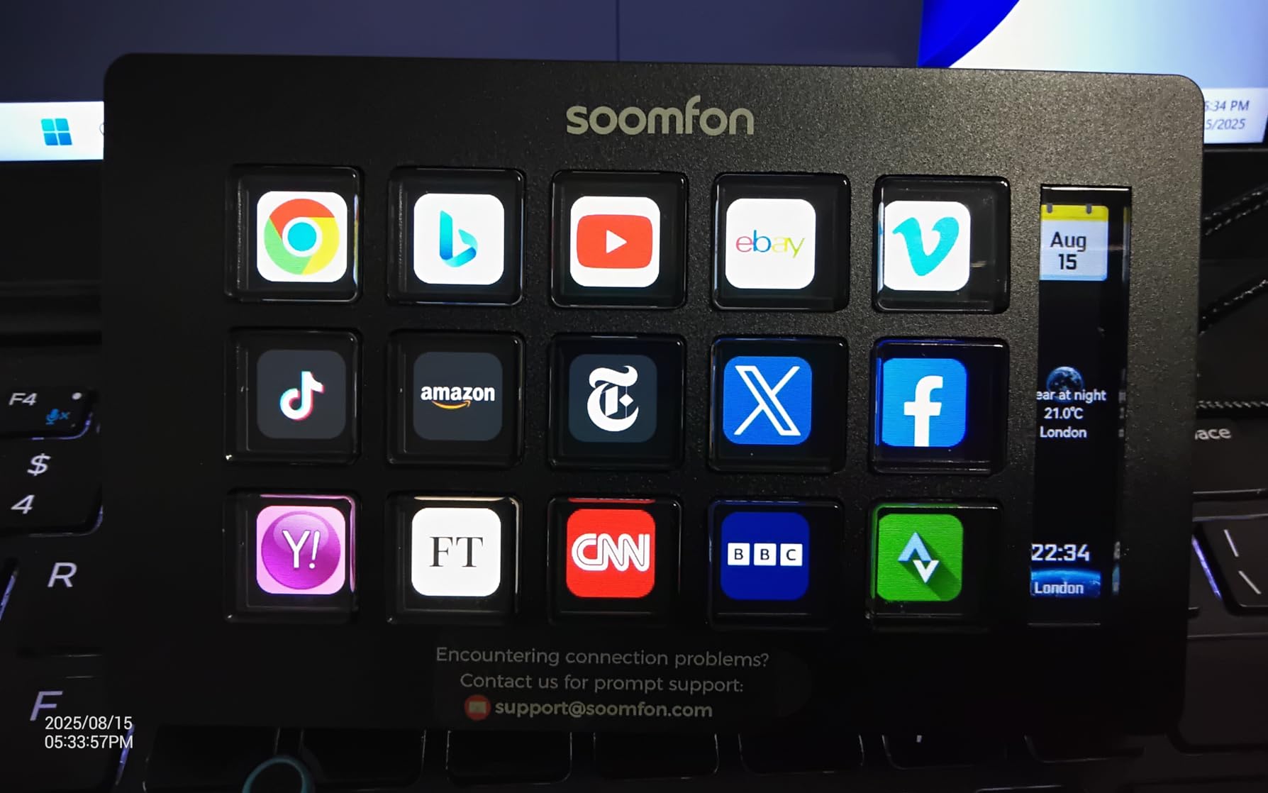 SOOMFON Stream Controller Stream Control Deck with 15 LCD Macro Keys Customizable to Trigger Actions in OBS Twitch YouTube Compatible with PC & Mac for Content Creators Streaming Gaming customer photo 1