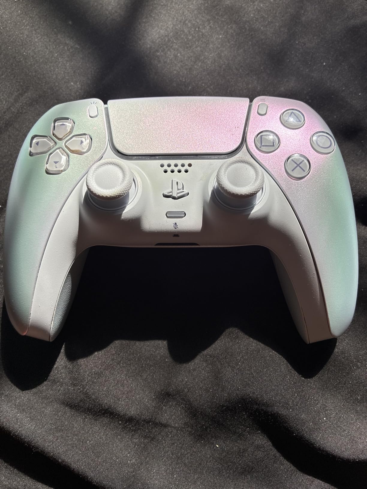 PlayStation DualSense™ Wireless Controller - Chroma Pearl customer photo 2