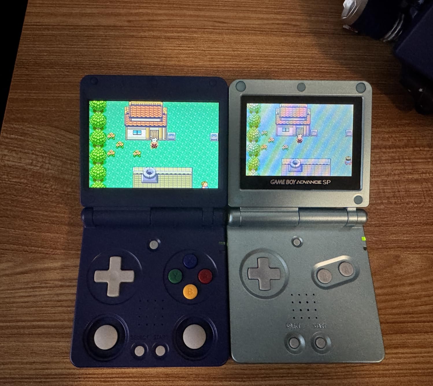 RG35XXSP Flip Portable Retro Handheld Game Console, RG35XXSP 3.5 Inch IPS Screen Linux System with 64G TF Card Pre-Installed 5532 Games, Clamshell Games Consoles Supports 5G WiFi Bluetooth HDMI customer photo 2