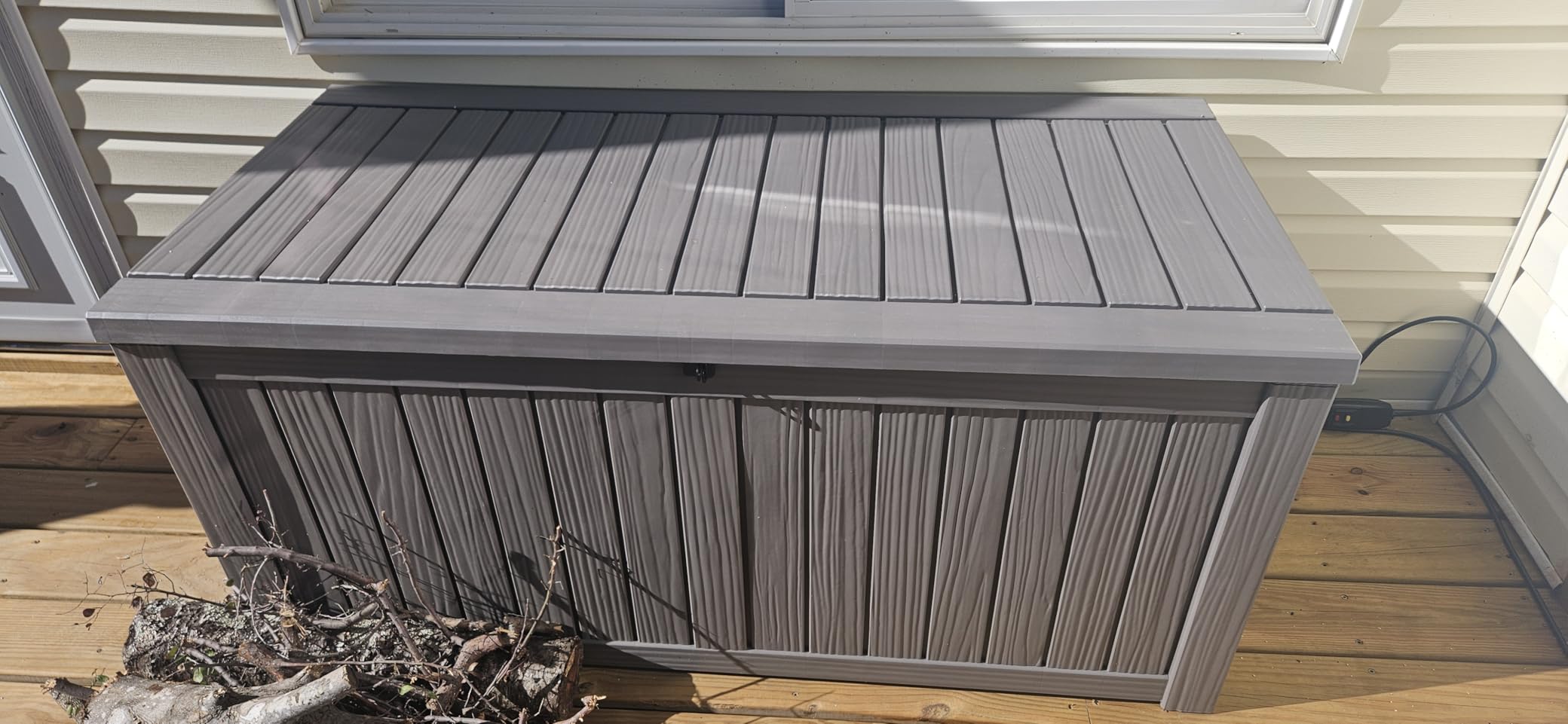 150 Gallon Waterproof Outdoor Storage Box,Resin Deck Box,Lockable Outside Storage Box Container for Patio Furniure,Garden,Tools (150 Gallon,Black) customer photo 2