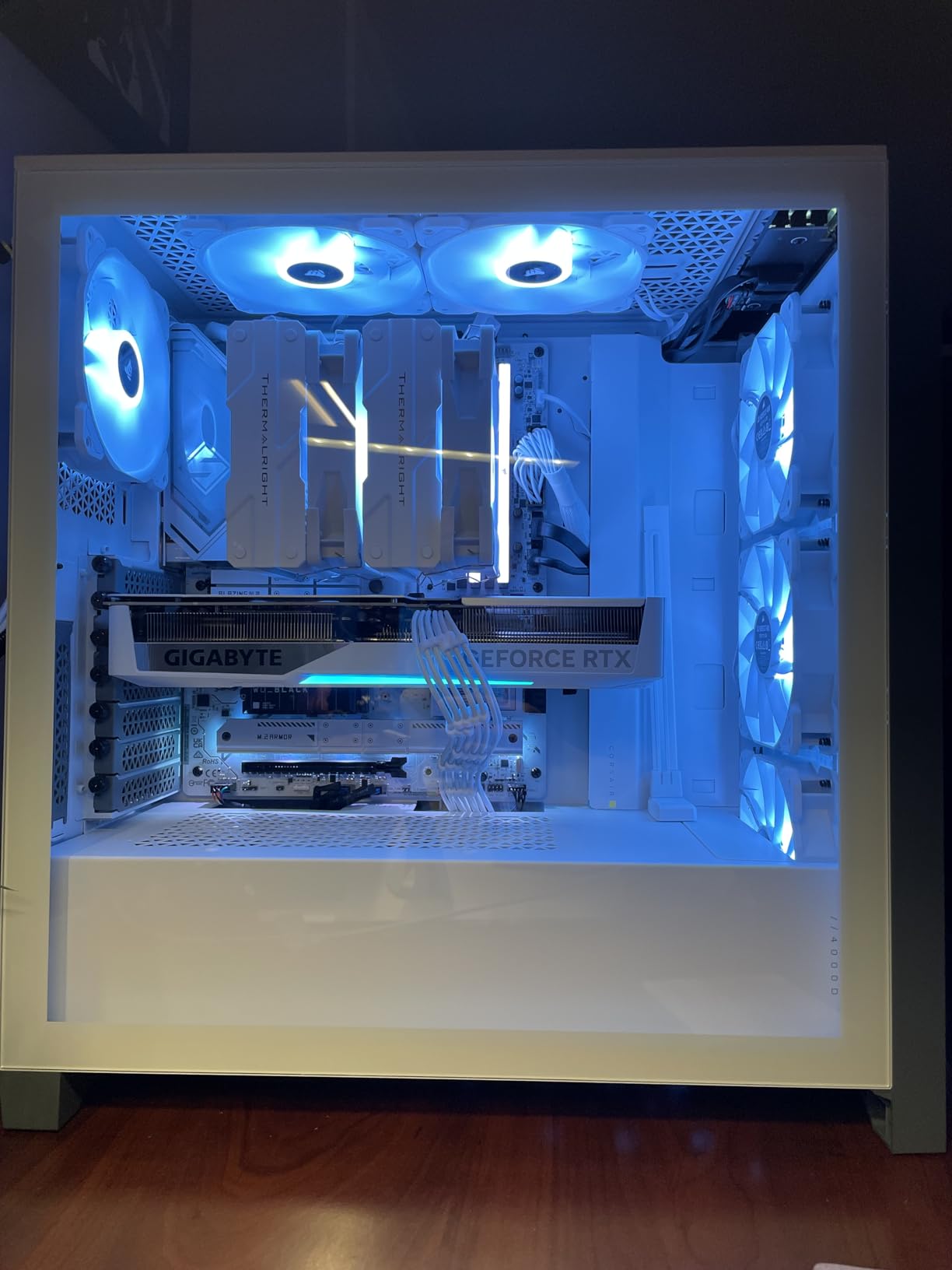 Noctua NA-SC1 Sx2, 3-Way Fan Splitter Cables, 4-Pin PWM (2-Pack, 13cm, Black) customer photo 1