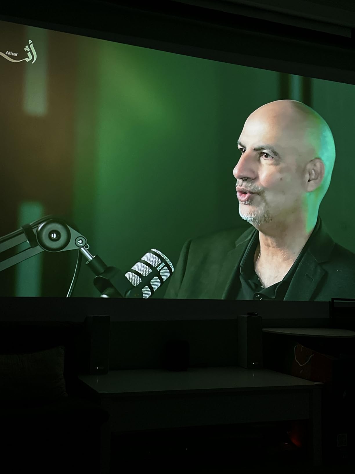 NEBULA Cosmos 4K SE Smart Projector, High-Brightness with Dolby Vision, 200