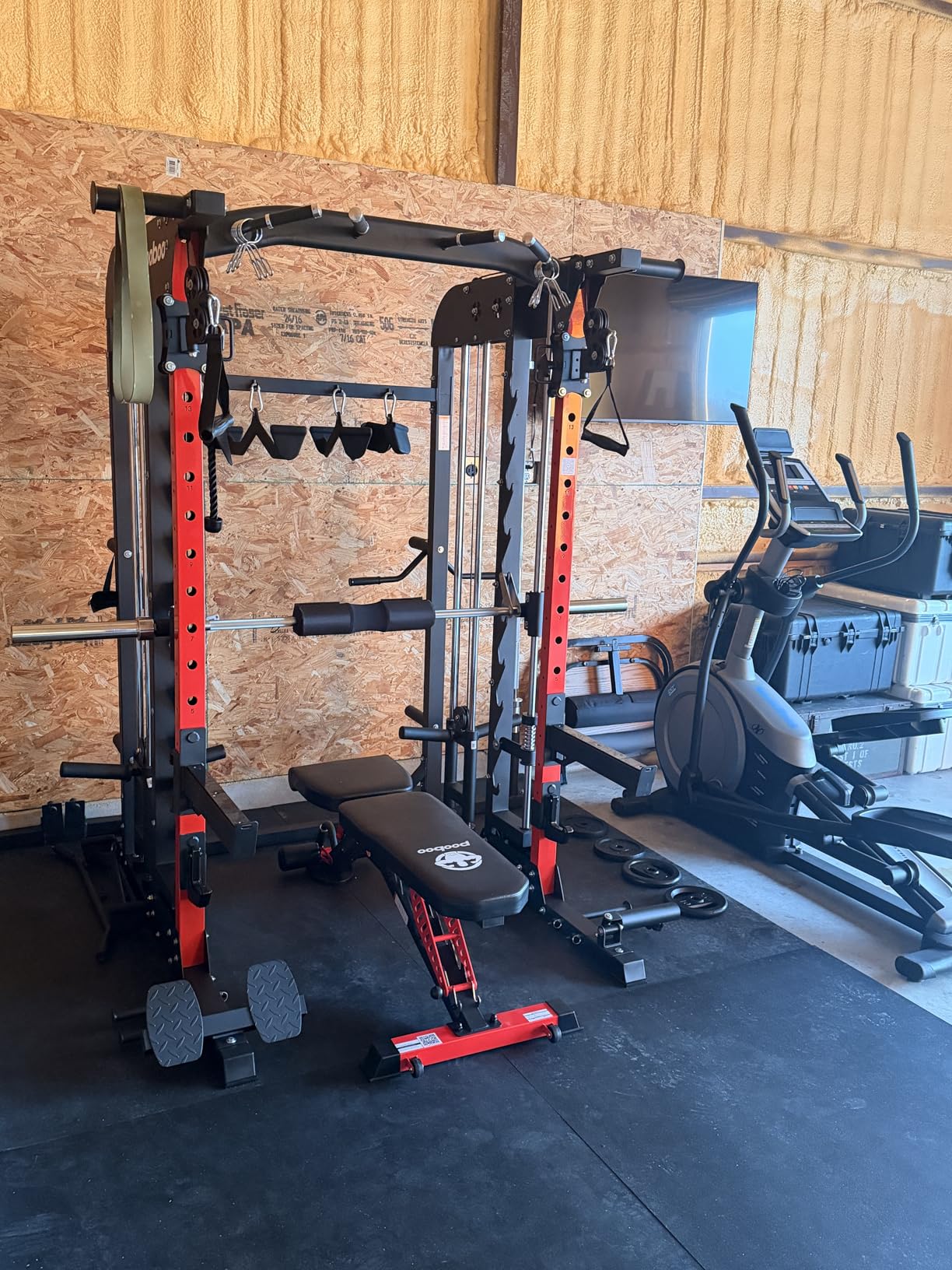 pooboo Multi-Functional Machine Power Cage, 2000LB Squat Rack, LAT-Pull Down System, Dual Pulley Cable Crossover System, Home Gym Workout Machine with Strength Training Attachments customer photo 2