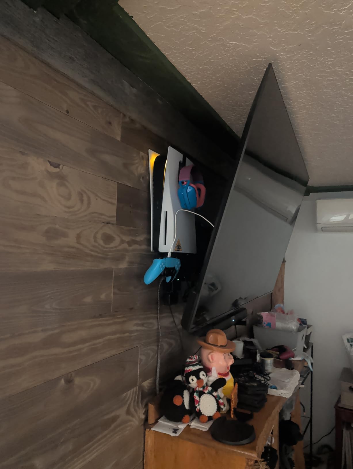 ZHSX Wall Mount for Ps5 Models,Ps5 Shelf Playstation Wall Mount Compatible with Ps5、Ps5 Pro and Ps5 Slim Disc Adjustable Length and Width Holds Two Controllers customer photo 1