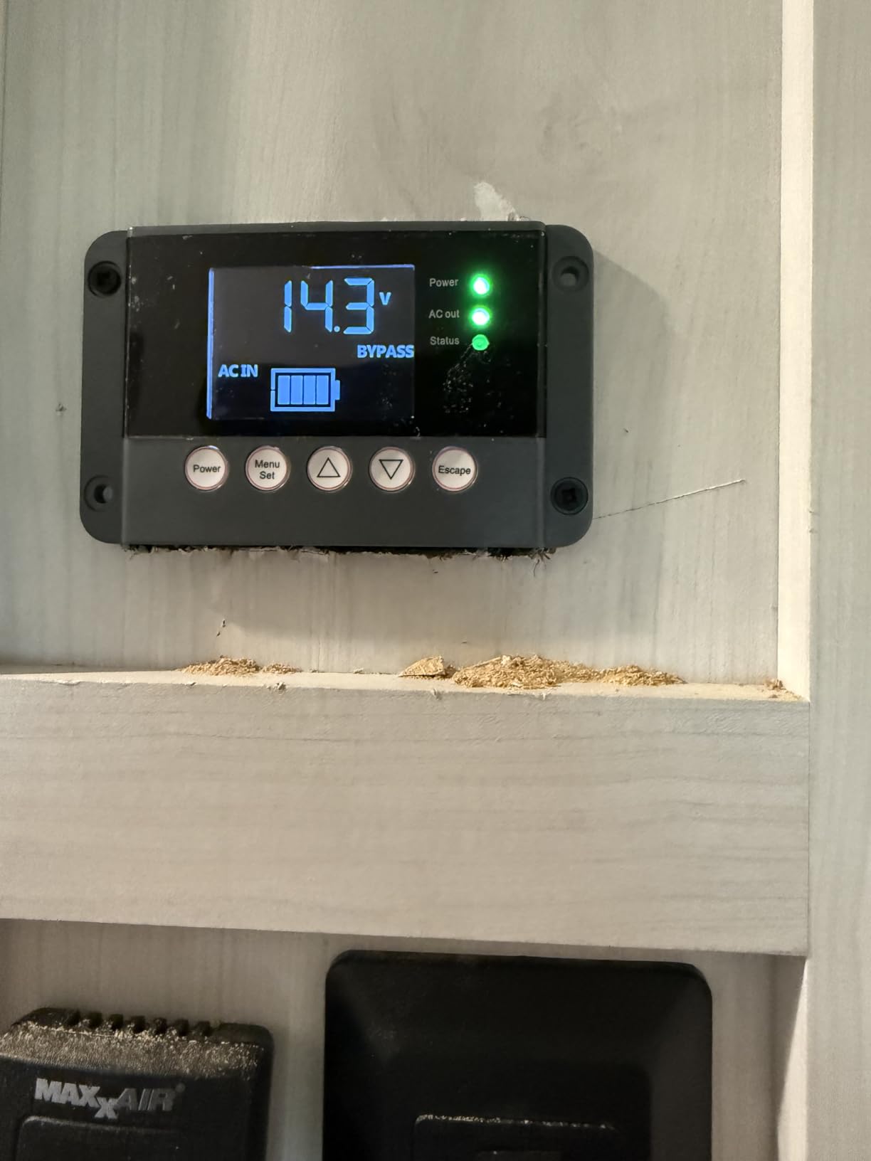 ECO-WORTHY 3000W 12V Pure Sine Wave Inverter Charger, 2 in 1 Inverter/Battery Charger, 12V DC to 120V AC Converter, 25A~100A Adjustable Current Charge, UPS Mode(30ms) Ideal for Off Grid, RV, Home, Cabin customer photo 2