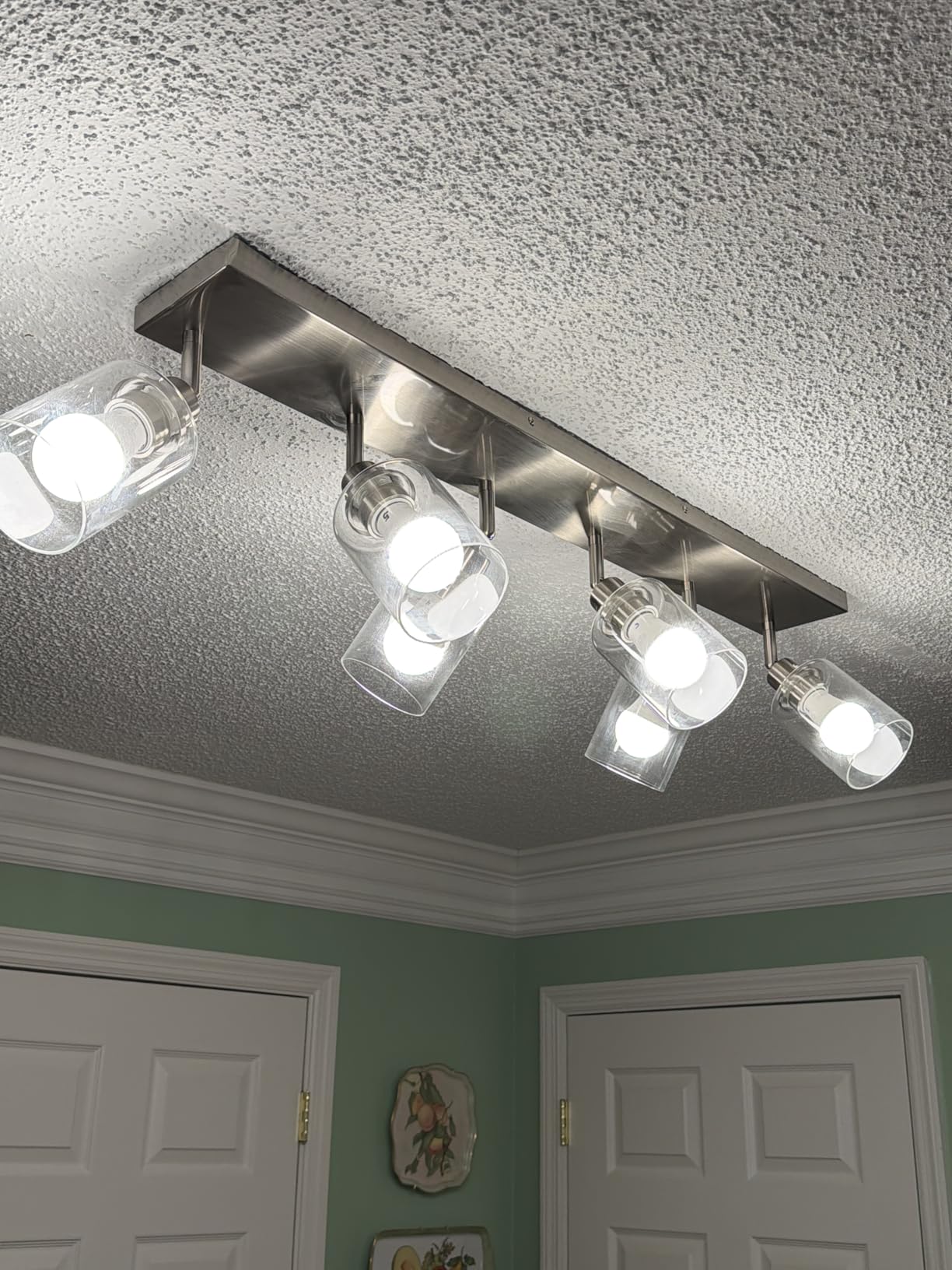 Tapo TP-Link Smart Light Bulbs - Natural Daylight, Dimmable, Compatible w/Alexa and Google Home, A60 Bulb/E27 Base, 60W Equivalent, 800LM CRI width=