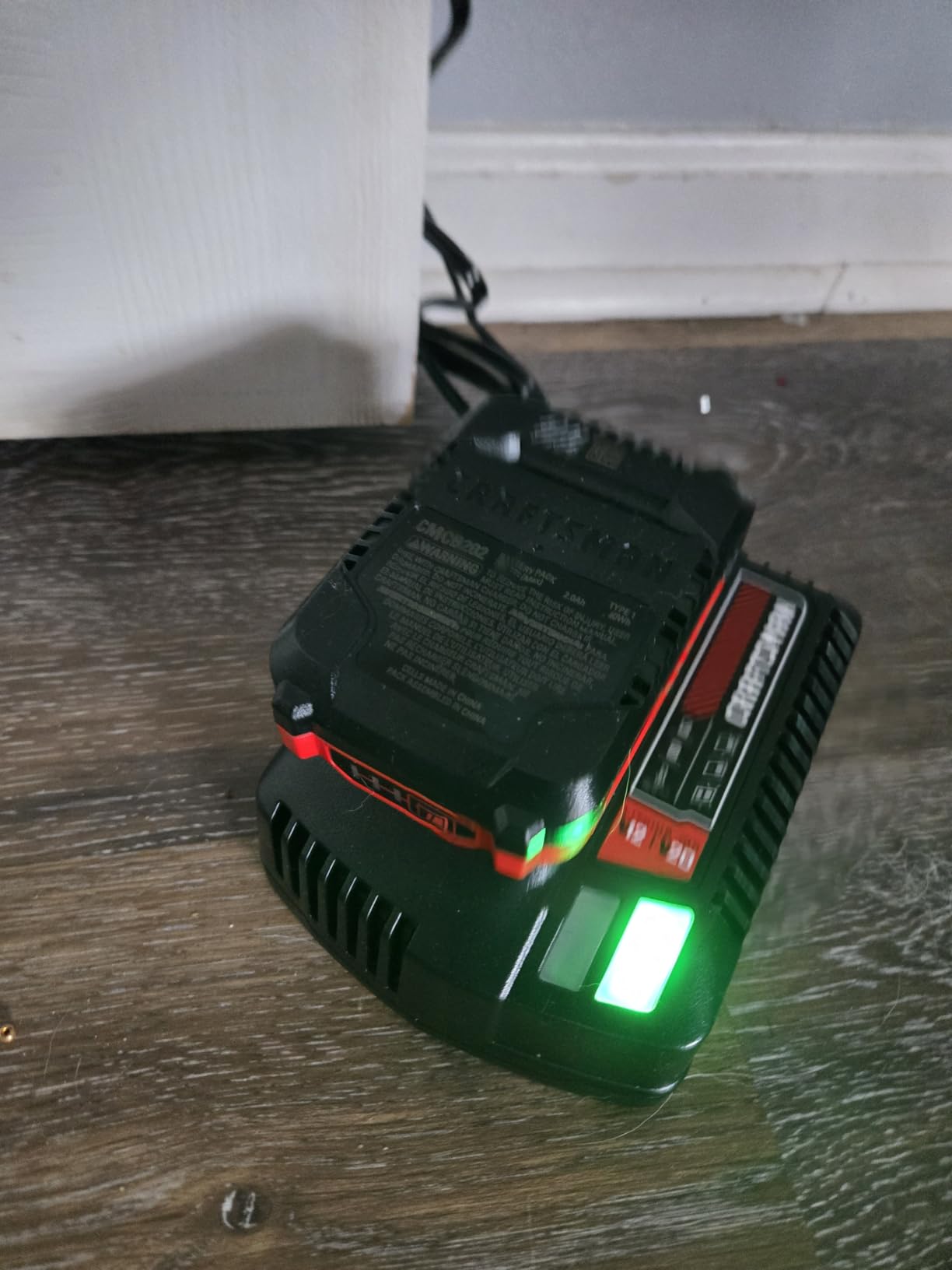 CRAFTSMAN V20 Cordless Brushless Impact Driver Set, 1/4 Impact Driver, Includes 2 Batteries and Charger (CMCF830D2) customer photo 2