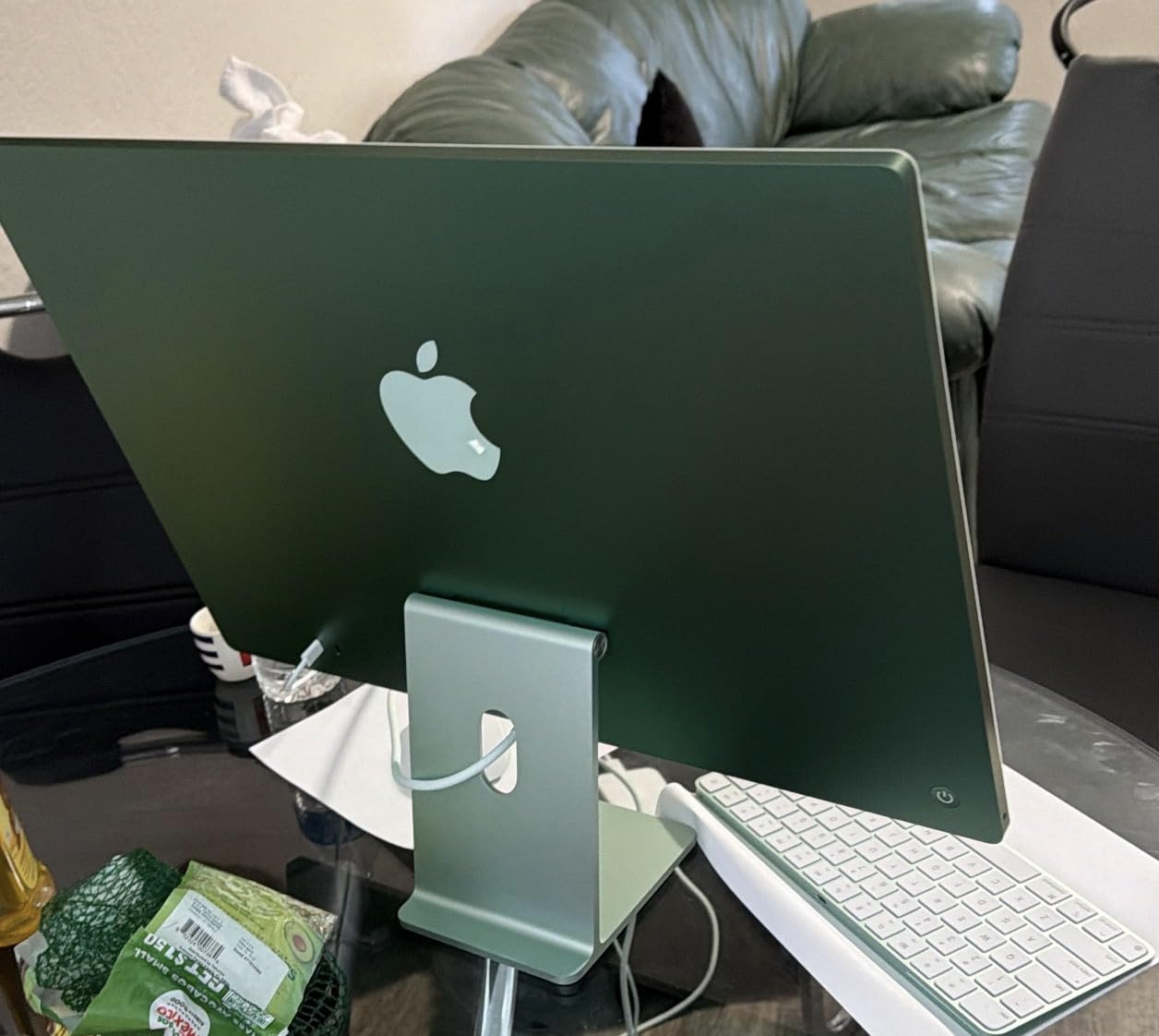 2024 iMac All-in-One Desktop Computer with M4 chip with 8-core CPU and 8-core GPU: Built for Apple Intelligence, 24-inch Retina Display, 16GB Unified Memory, 256GB SSD Storage; Silver customer photo 2