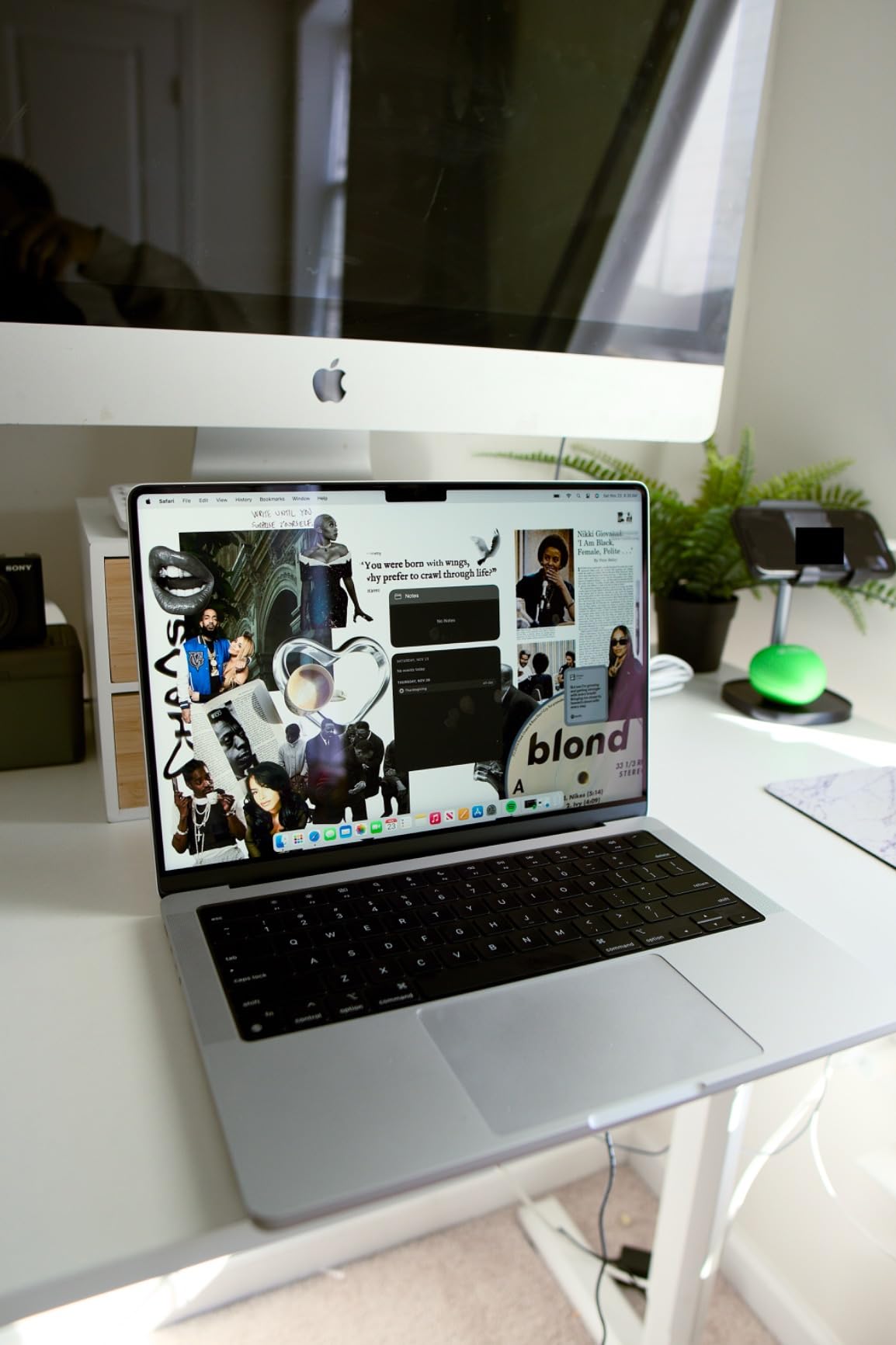 Apple 2024 MacBook Pro Laptop with M4 chip with 10-core CPU and 10-core GPU: Built for Apple Intelligence, 14.2-inch Liquid Retina XDR Display, 24GB Unified Memory, 1TB SSD Storage; Silver customer photo 2