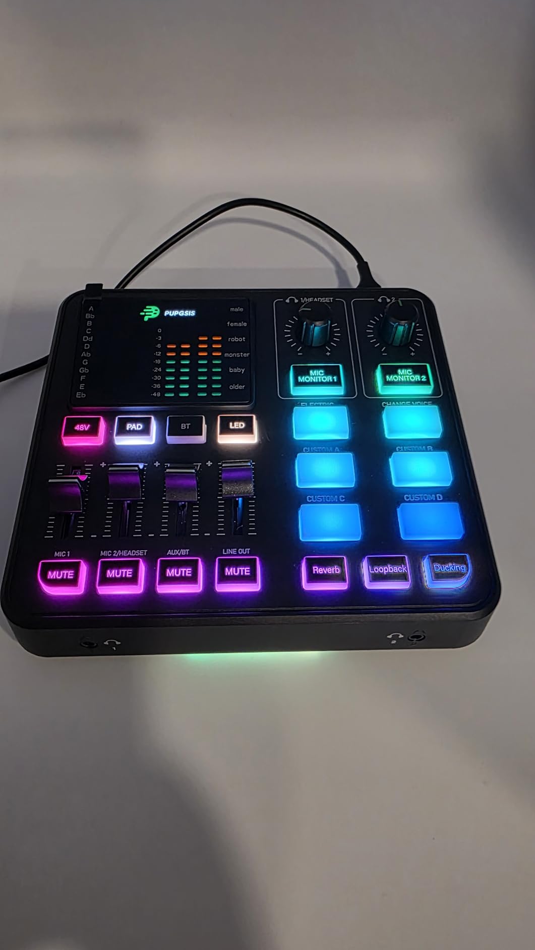 PUPGSIS Gaming Audio Mixer, Audio Interface for PC/Podcast/Streaming, Sound Board with 3.5mm/XLR Mic Input, 48V Phantom Power, Voice Changer, Live Sound Card with DJ Mixer Effects/Bluetooth/4 Channel customer photo 2