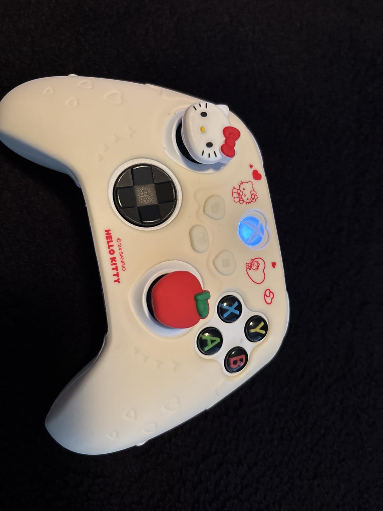 Kuitmor Silicone Controller Cover Skin for Xbox Series X,Soft Anti-Slip Protective Cover Skin Case Compatible with Xbox Wireless Controller with 2 Thumb Grip Caps - HLK customer photo 1