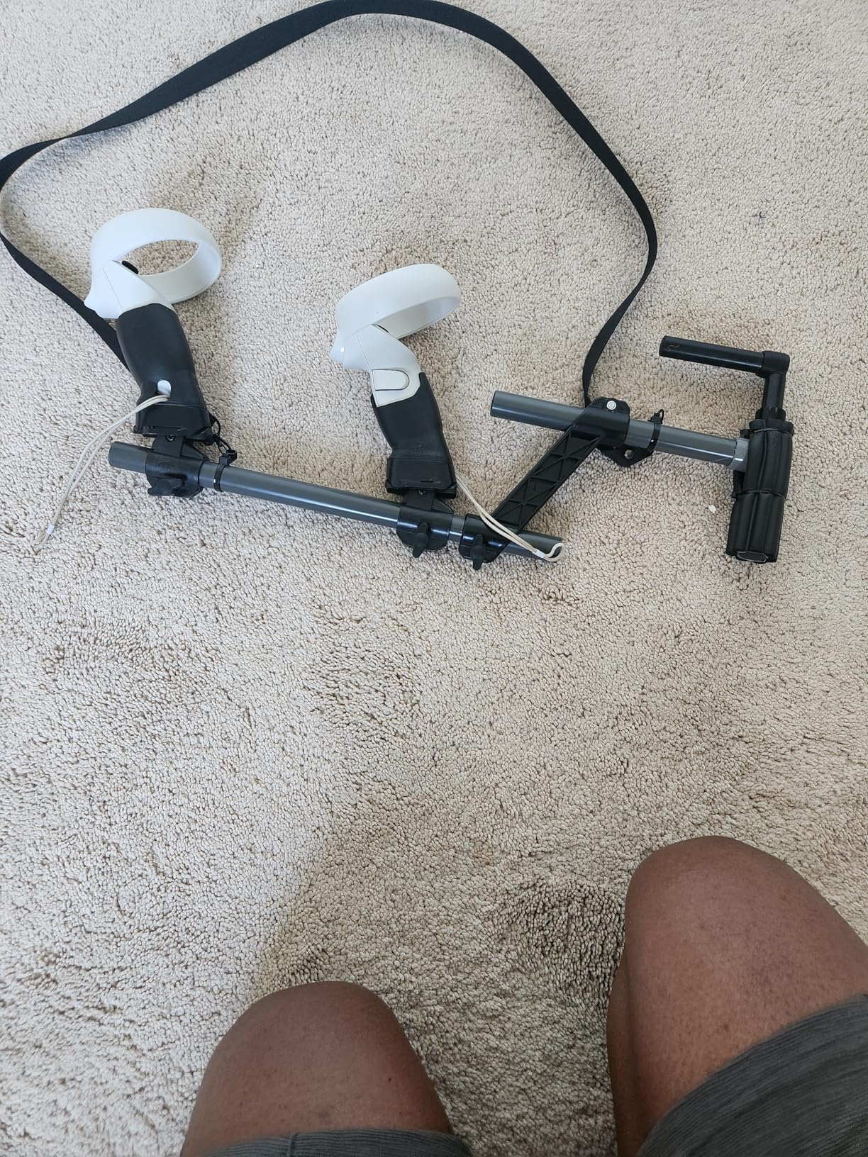 YipuVR VR Gun Stock Compatible with VR Meta Quest 2 Controller Grips, VR Shooting Game Accessories for Quest 2 Magnetic Rifle for Enhance Real Feeling and Control Stability (Black) customer photo 1