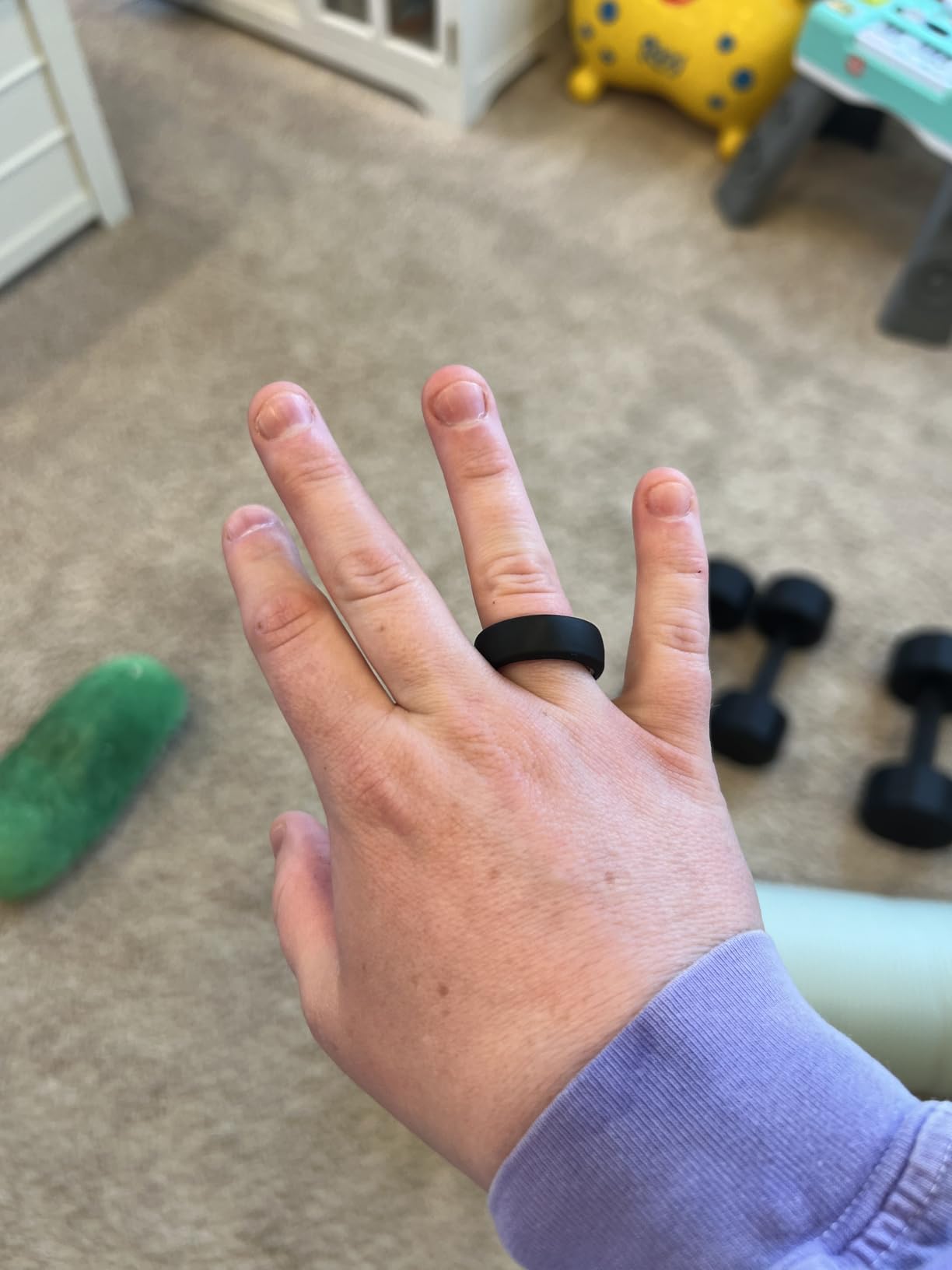 10 Pack Ring Cover Compatible with Oura Ring Gen 4/4 Ceramic, Oura Ring Gen 3 Horizon/Heritage, Support Charging with Cover on, Anti-Scratch Elastic Silicone Ring Protector for Men Women Working Out customer photo 2