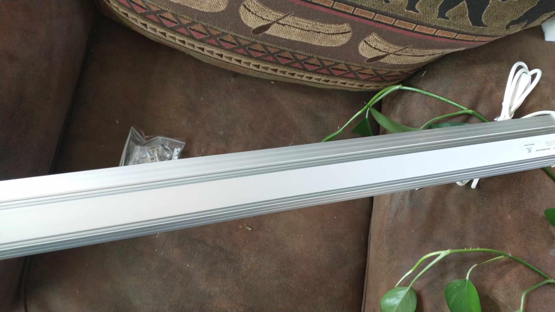 Barrina TX72 4FT Grow Lights for Seed Starting, 72W(500W Equivalent), High PPFD, Full Spectrum with 660nm Red LEDs, Linkable, Hanging Grow Lights for Indoor Plants with On/Off Switch, Veg, 1 Pack customer photo 2