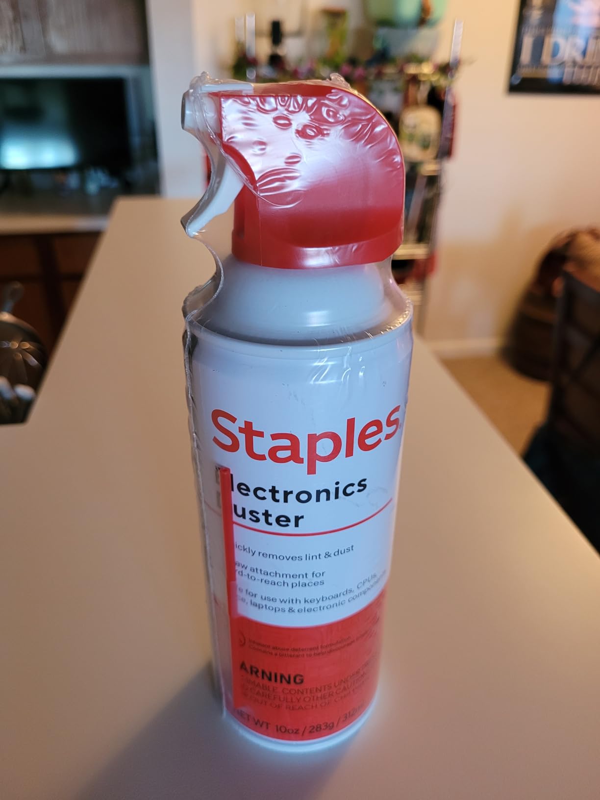 Staples Compressed Air Duster - 10 oz. Can for Electronics, Keyboards & Office Devices customer photo 1