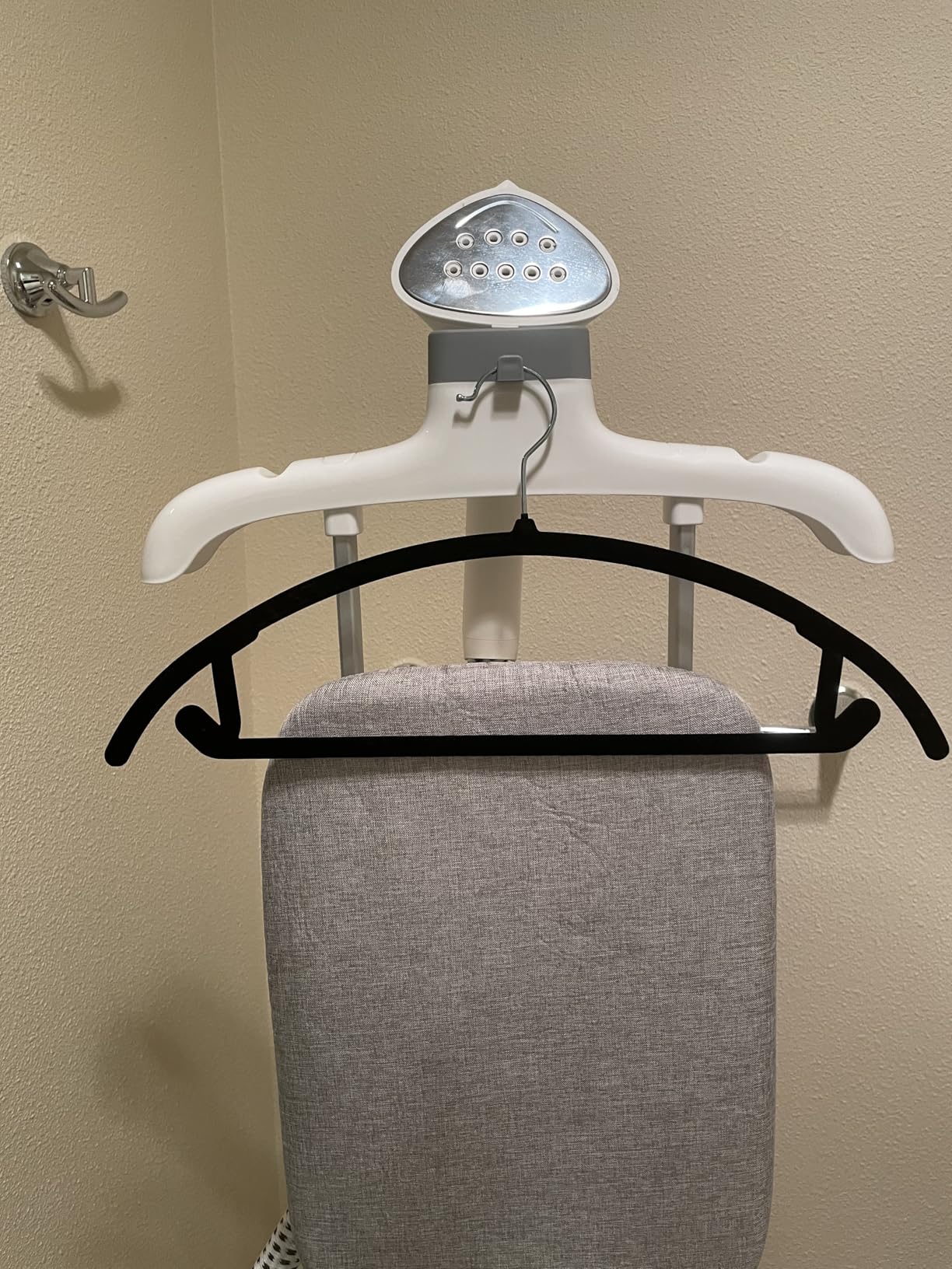 HAPAIS Steamer for Clothes,1800W Standing Garment Steamer 30s Heat-up with Adjustable Stable Double Rod,2-in-1 Flat & Hanging Ironing,Clothes Steamer with 10 Fabric Steam Modes customer photo 2