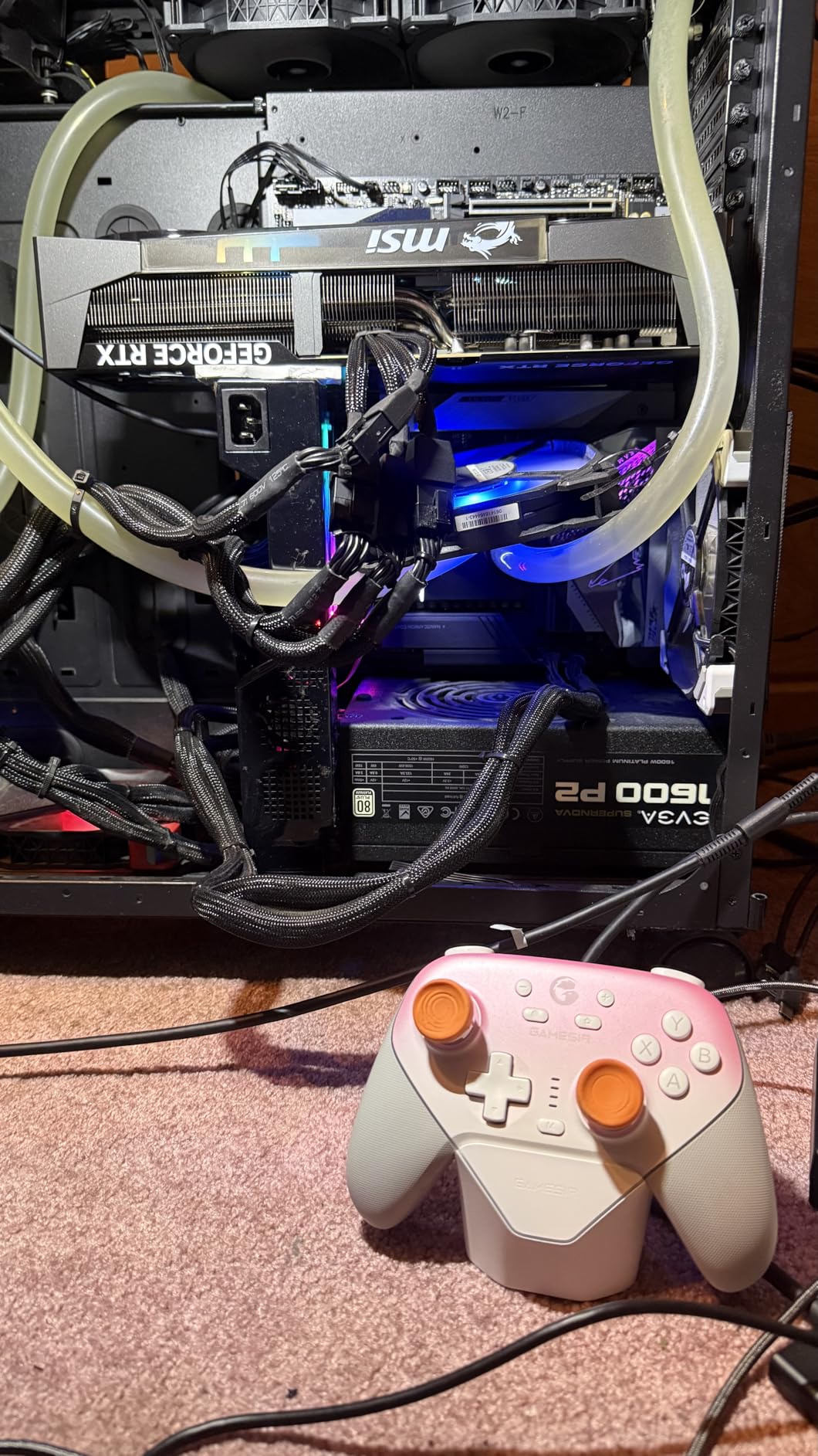 GameSir Super Nova Wireless Gaming Controller for PC/Switch/Switch 2/iOS/Android, 1000Hz Polling Rate, Hall Effect Stick & Trigger, Rubberized Grips, RGB Lighting, 1000mAh - Blue customer photo 2