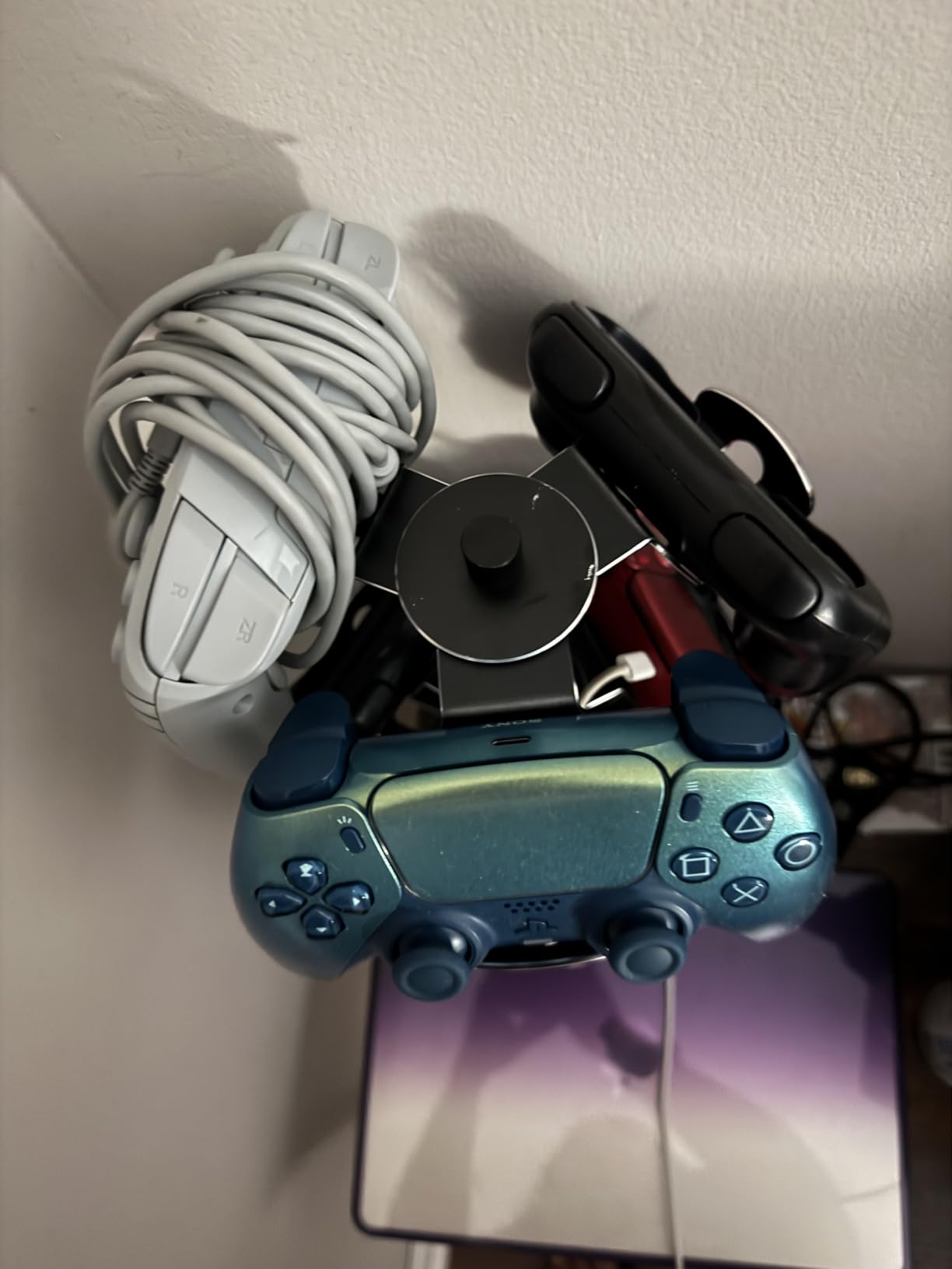 Aluminum Alloy Controller Holder 3 Layers,360 Degree Rotation Tier,Gaming Controller Stand for Xbox PS5 PS4 Switch,Headphone Stand,Headset Holder & Desk Mounts for 9 Packs Controller customer photo 1