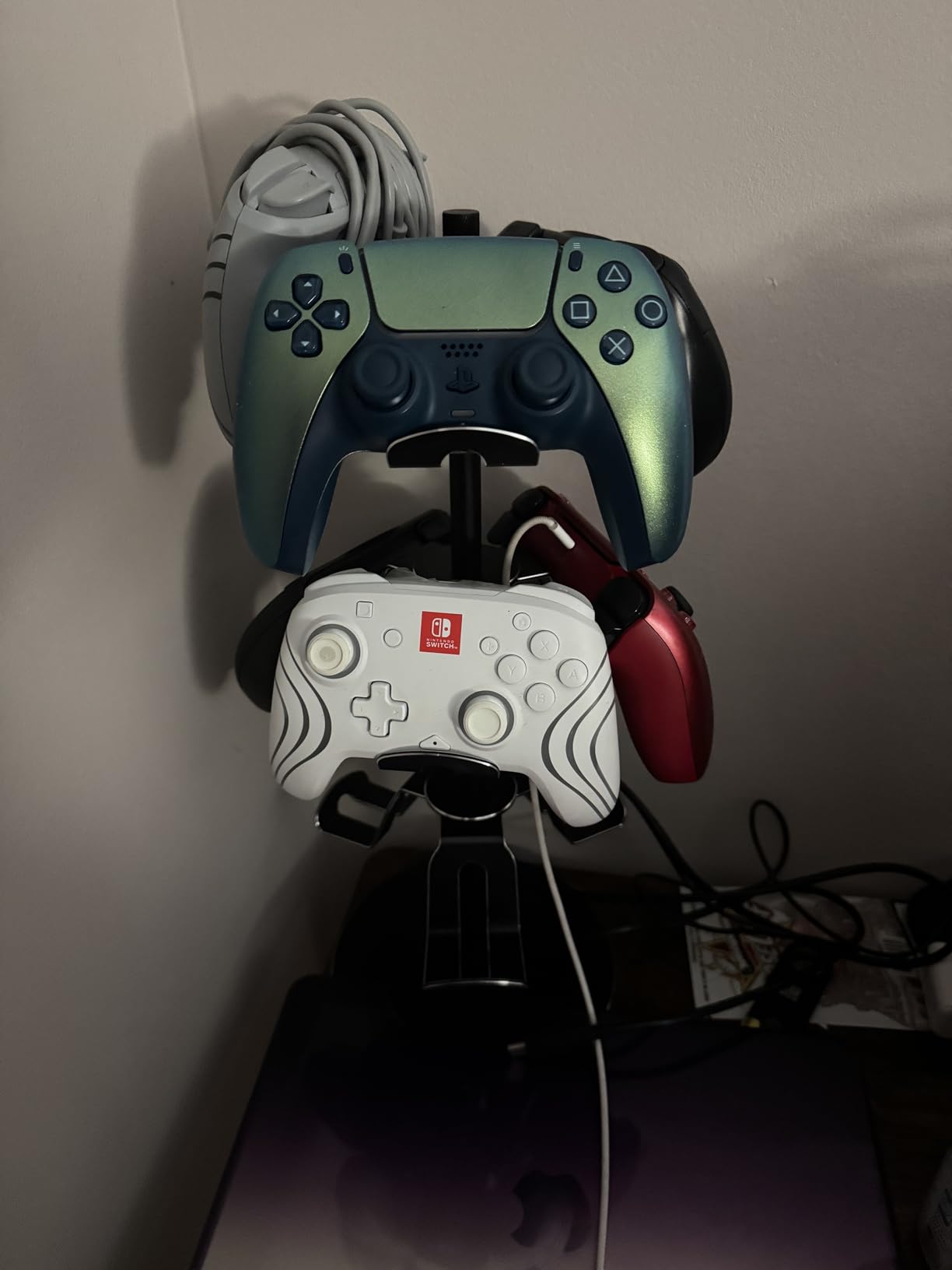 Aluminum Alloy Controller Holder 3 Layers,360 Degree Rotation Tier,Gaming Controller Stand for Xbox PS5 PS4 Switch,Headphone Stand,Headset Holder & Desk Mounts for 9 Packs Controller customer photo 2