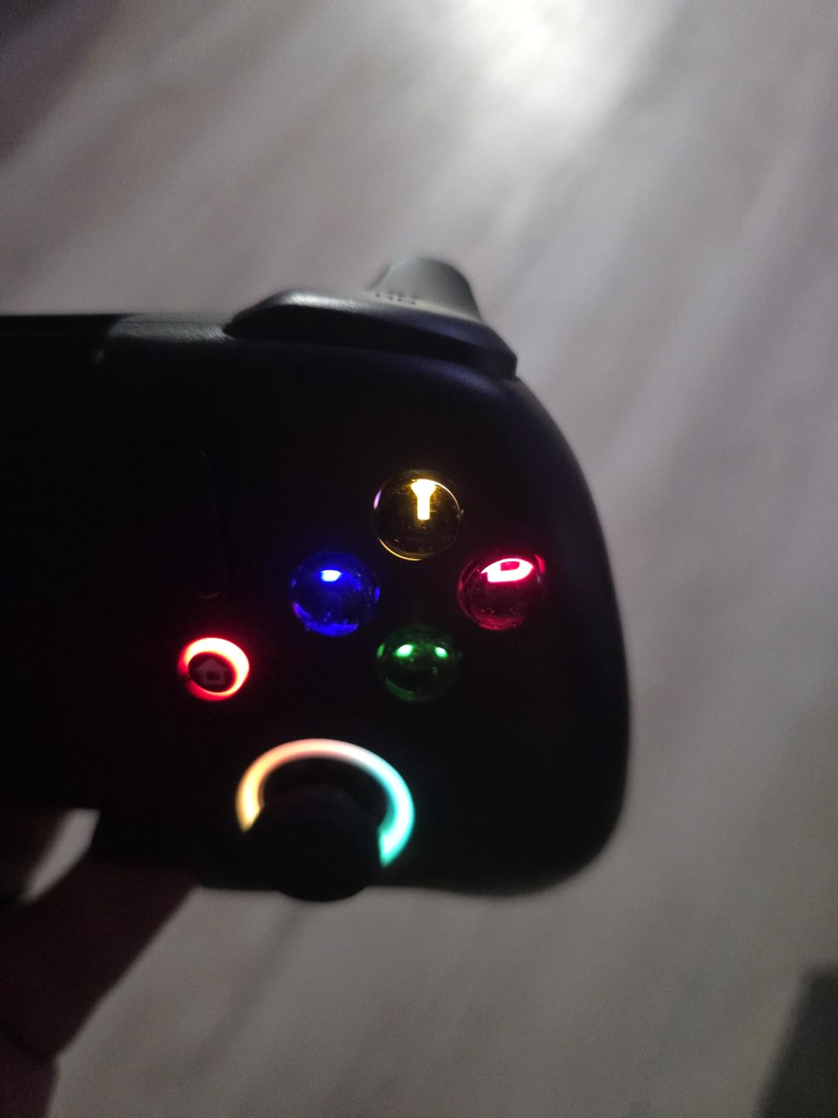 Mocagen Mobile Gaming Controller, MC2 Phone Controller for iPhone/Android/Switch/Oled/Switch 2 with Programmable/Hall Effect Joysticks & Analog Triggers/RGB Light customer photo 2