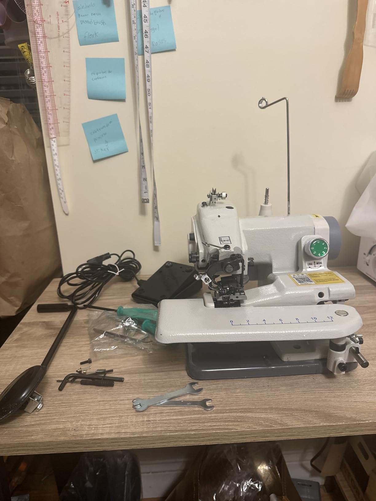 110V Blind Stitch Sewing Machine, Clothes Hem and Cuff Invisible Thread Blind Hemmer Sewing Machine CM-502 customer photo 2