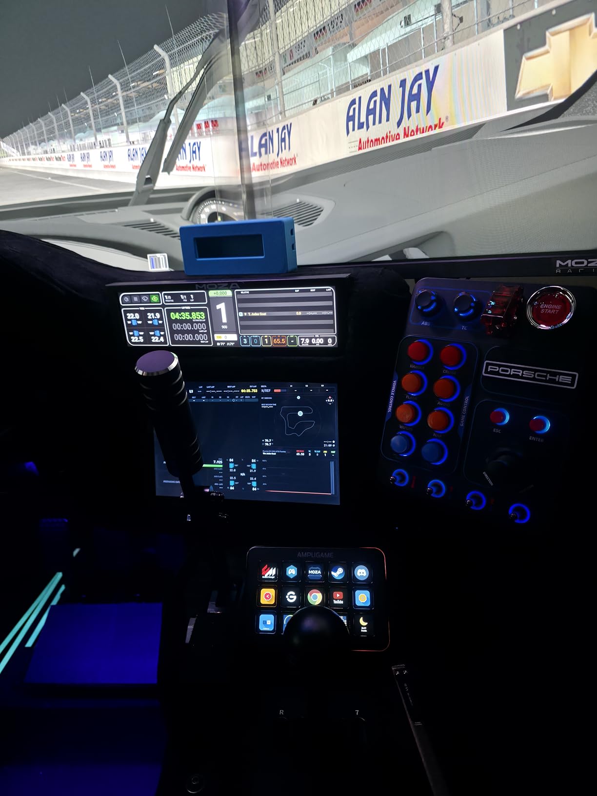 PXN CB1 Racing Button Box PC USB Simulation Racing Instrument Center Control Button Box Multi-function 30 Programmable Buttons for PC/V9 gen2, Adjustable RGB Lighting customer photo 1