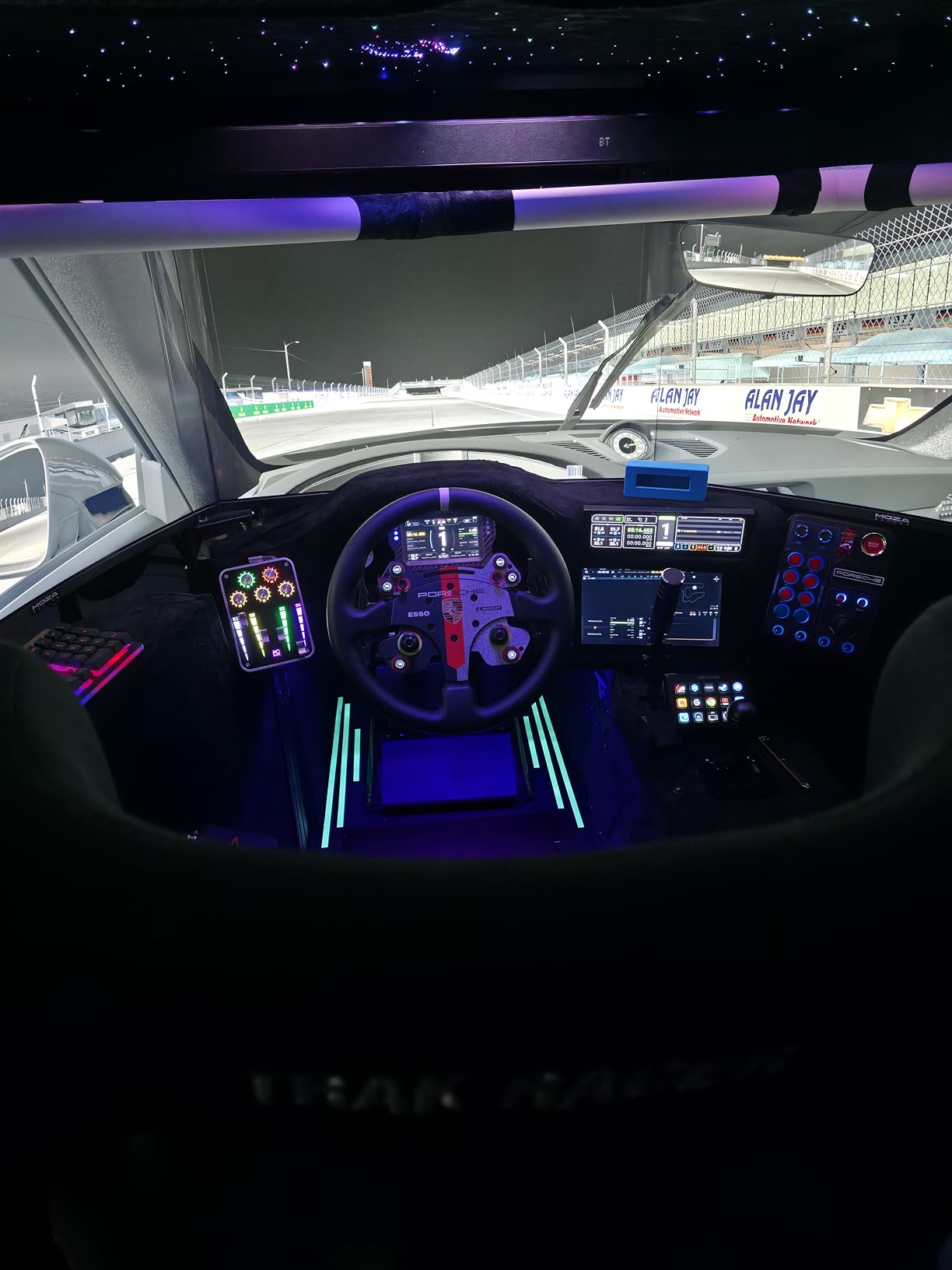 PXN CB1 Racing Button Box PC USB Simulation Racing Instrument Center Control Button Box Multi-function 30 Programmable Buttons for PC/V9 gen2, Adjustable RGB Lighting customer photo 2