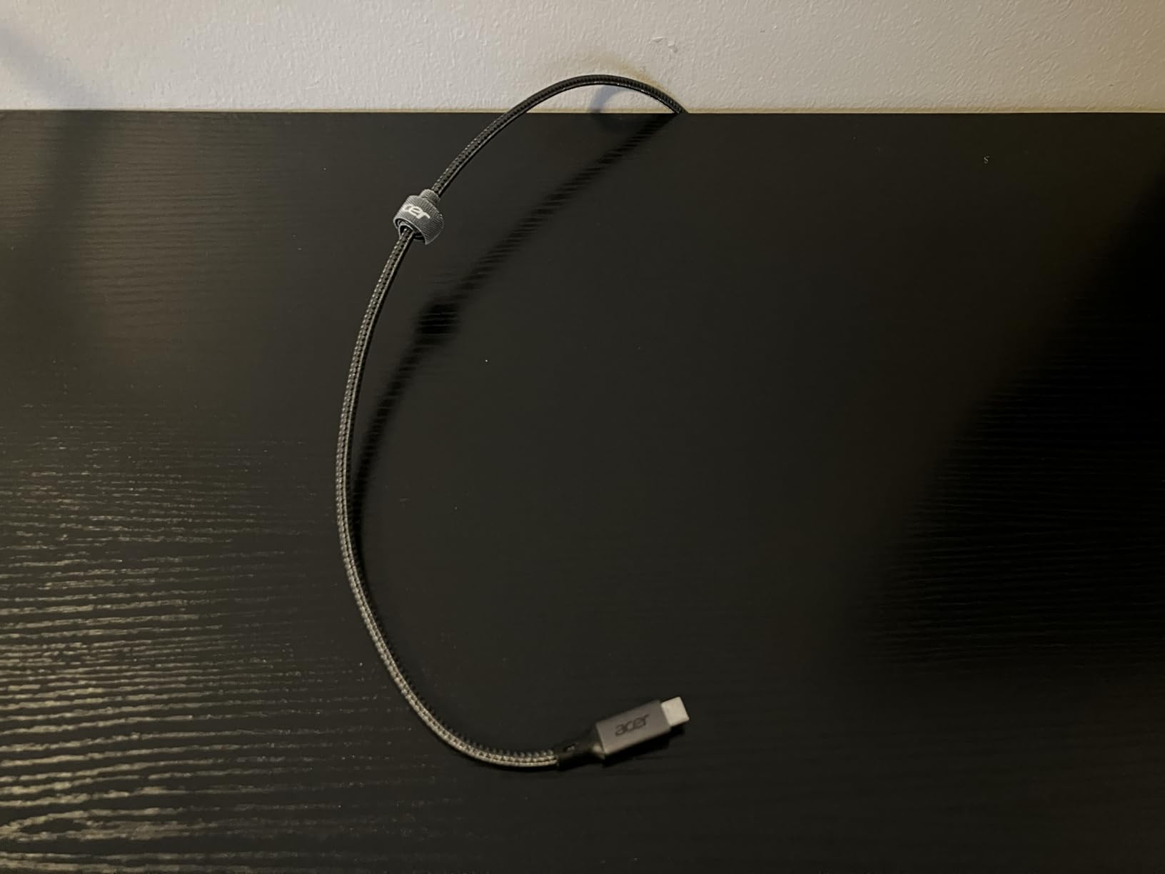 acer USB C to DisplayPort Cable 6.6 FT (4K@60HZ 2K@165Hz), Type-C to DisplayPort Cord (Sturdy Aluminum, Plug & Play) Thunderbolt 3/4/5 Compatible with MacBook Pro/Air, iPhone 16 Pro/Max, XPS, Surface customer photo 1