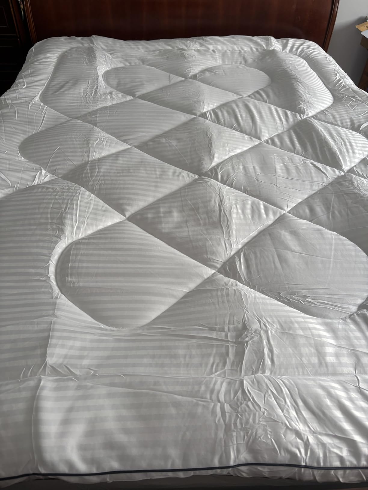 BEDLORE Queen Mattress Topper, Thick Pillow Top Bed Cover for Back Pain Relief, Soft Mattress Pad with Deep Pockets 6-18 inch customer photo 2