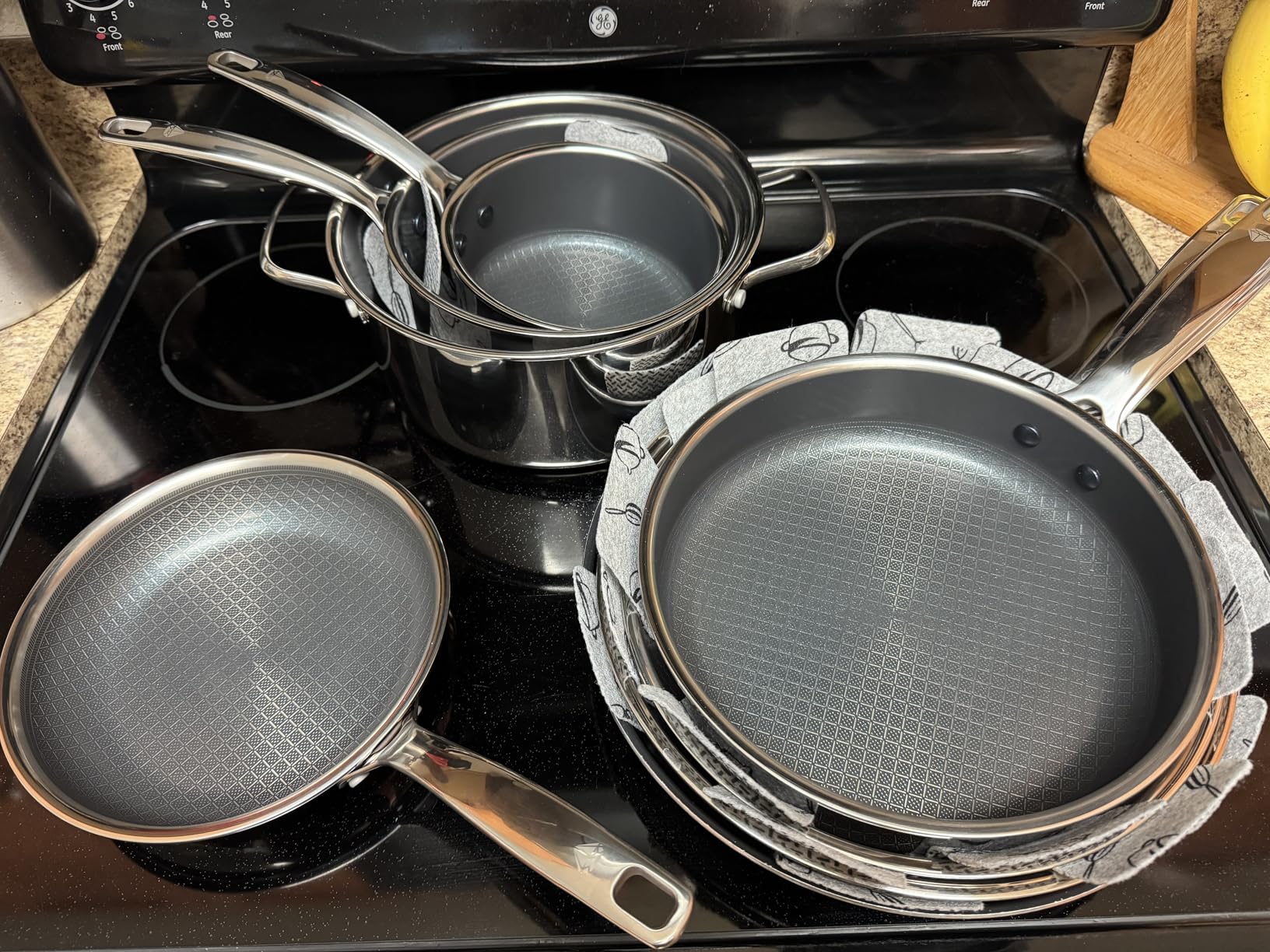 Blue Diamond Hybrid Nonstick Stainless Steel 12 Piece Cookware Set, Tri-Ply PFAS-Free Ceramic Diamond Bond Pots & Pans, Dishwasher & Oven Safe to 850F, Induction Ready, Metal Utensil Safe customer photo 1