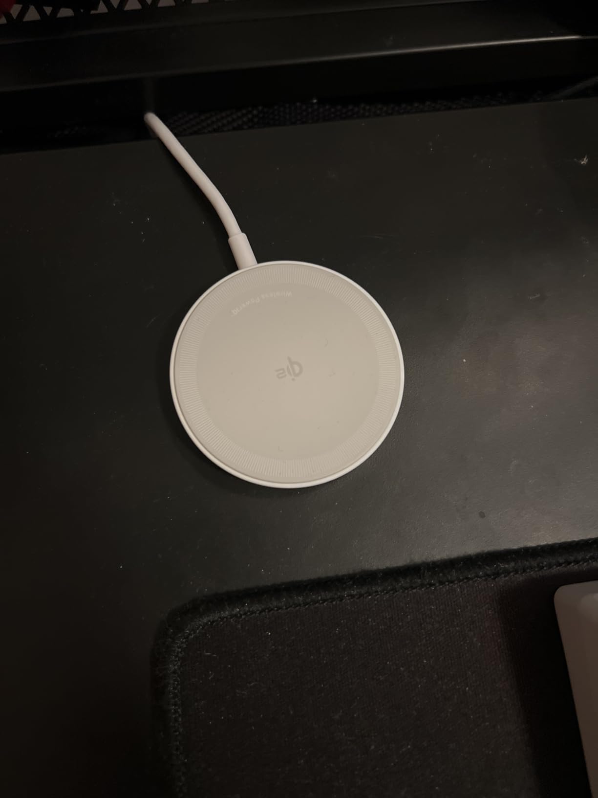 Zolo Magnetic Wireless Charger, 2-Pack Qi2 Certified 15W MagSafe-Compatible Wireless Charging Pad, for iPhone 17/16/15/14/13 Series, AirPods, and More (Not for Pixel, Adapter Not Included) customer photo 1