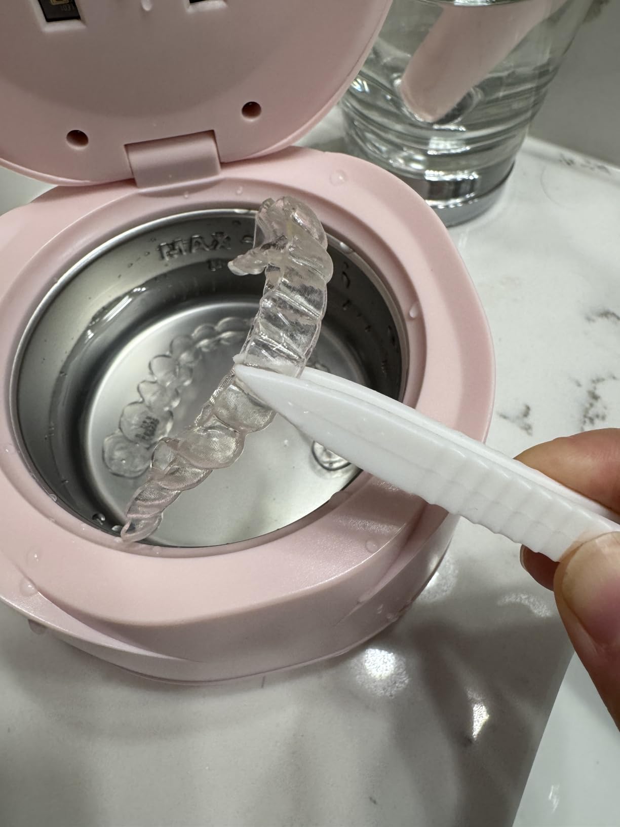 Dental Ultrasonic Retainer Cleaner Machine: 45kHz Dental Cleaning Pod with Digital Timer & 200ML, Deep Cleaning for Dentures, Mouth Guards, Aligners, Night Guards, Braces, Toothbrush Heads & Jewelry customer photo 1