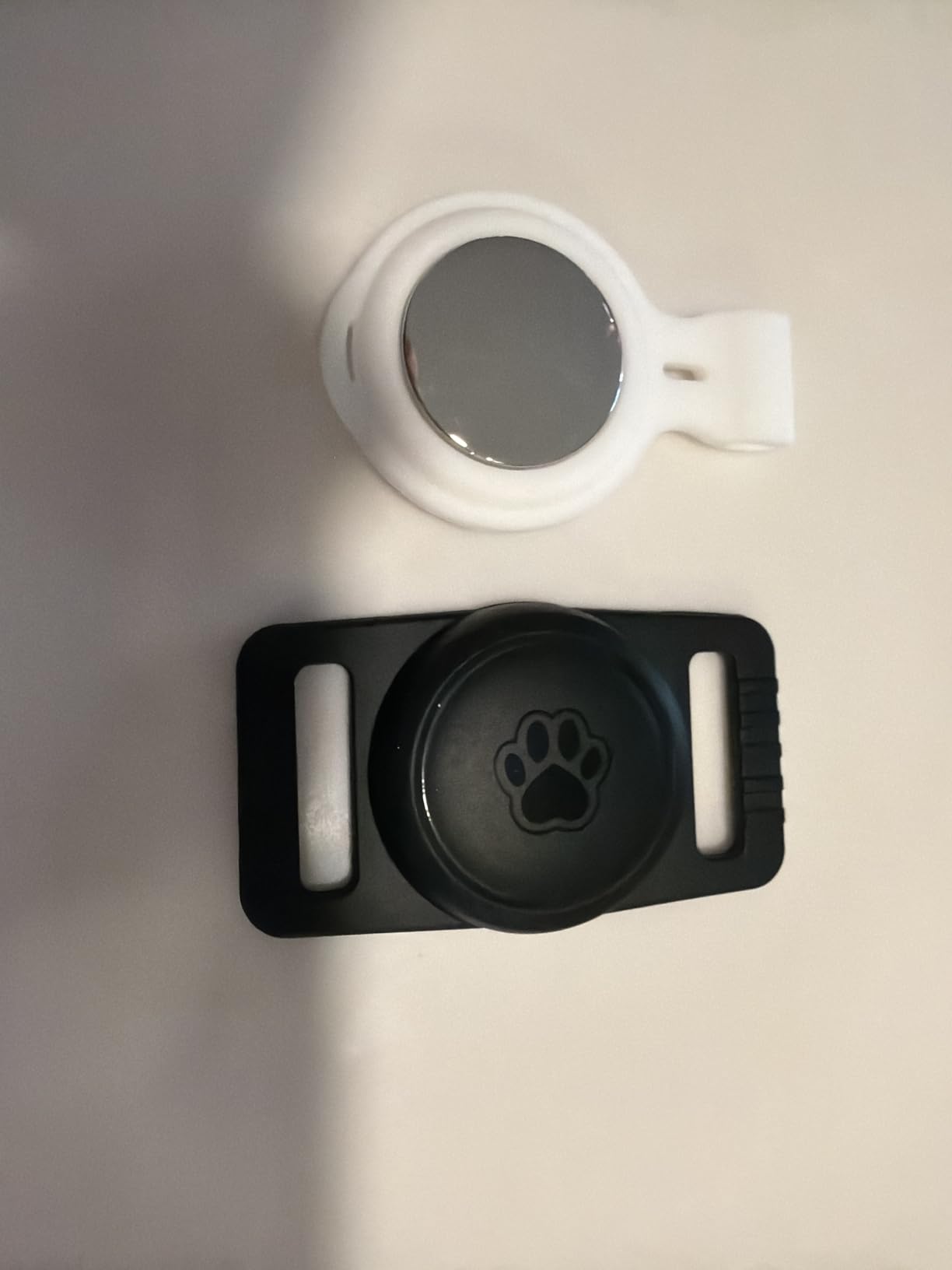 2 Pack Tracker Tags [Apple MFi Certified] - AirTag Alternative customer photo 1